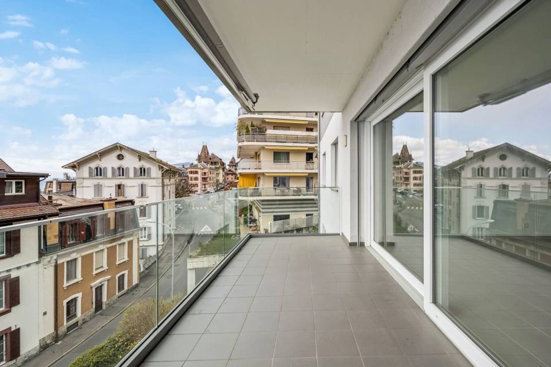  2-bedroom apartment with lake view and excellent location. - 物件實景