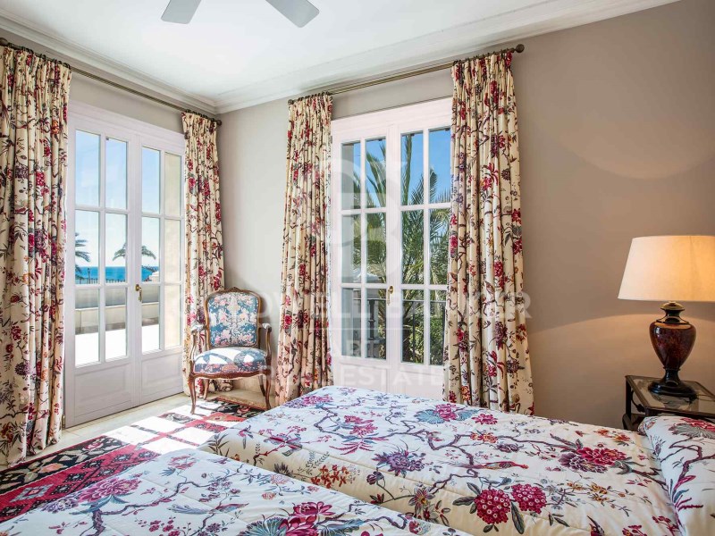 Marbella, Andalusia, ES, 7 Bedrooms Bedrooms, ,6 BathroomsBathrooms,Residential,For Sale,1804916