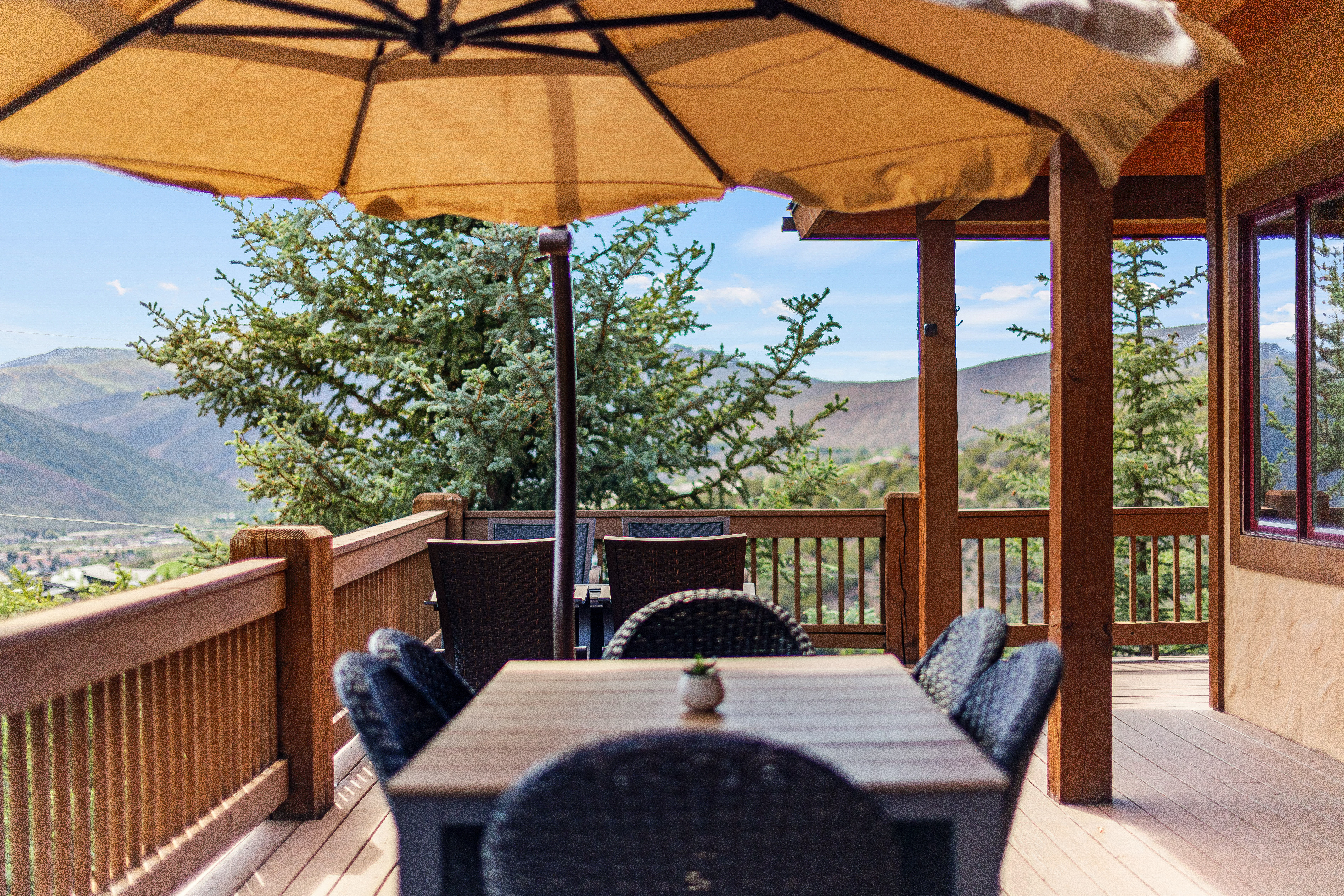  Exceptional Mountain Estate Offering Breathtaking Views - 物件實景
