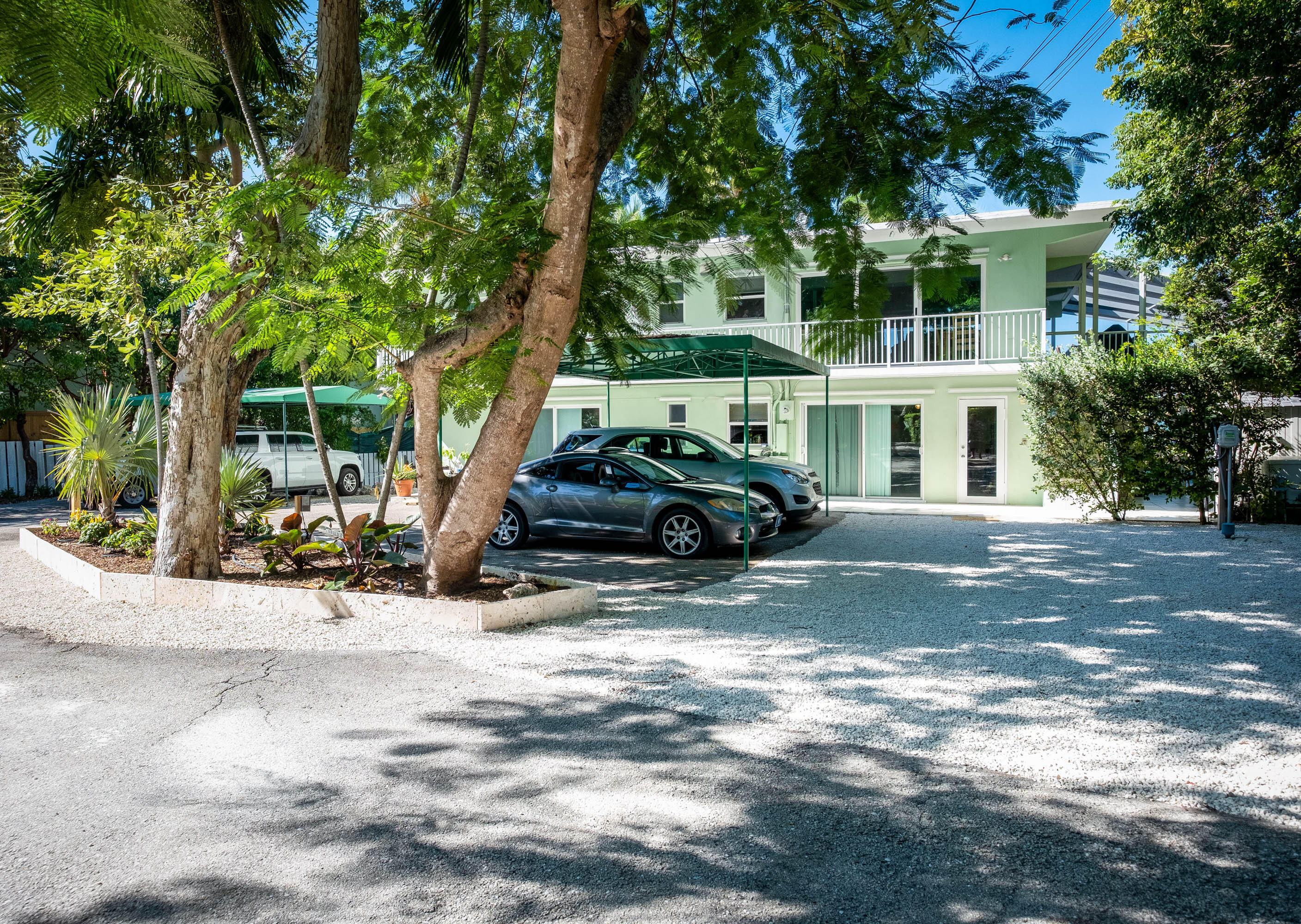 ISLAMORADA, Florida, 33036, United States, 5 Bedrooms Bedrooms, ,3 BathroomsBathrooms,Residential,For Sale,1828354
