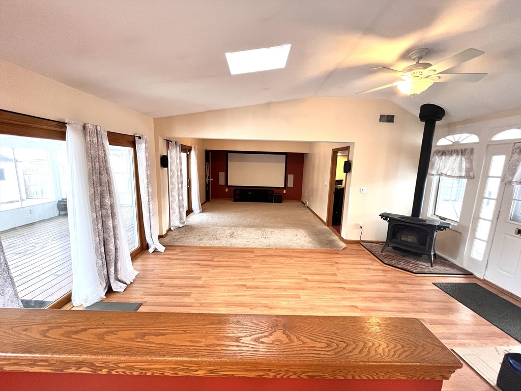 Fitchburg, Massachusetts, 01420, United States, 3 Bedrooms Bedrooms, ,3 BathroomsBathrooms,Residential,For Sale,2005114