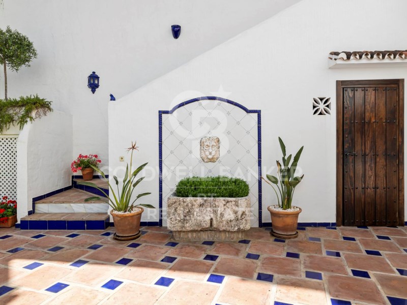 Marbella, Andalusia, ES, 4 Bedrooms Bedrooms, ,4 BathroomsBathrooms,Residential,For Sale,1804969