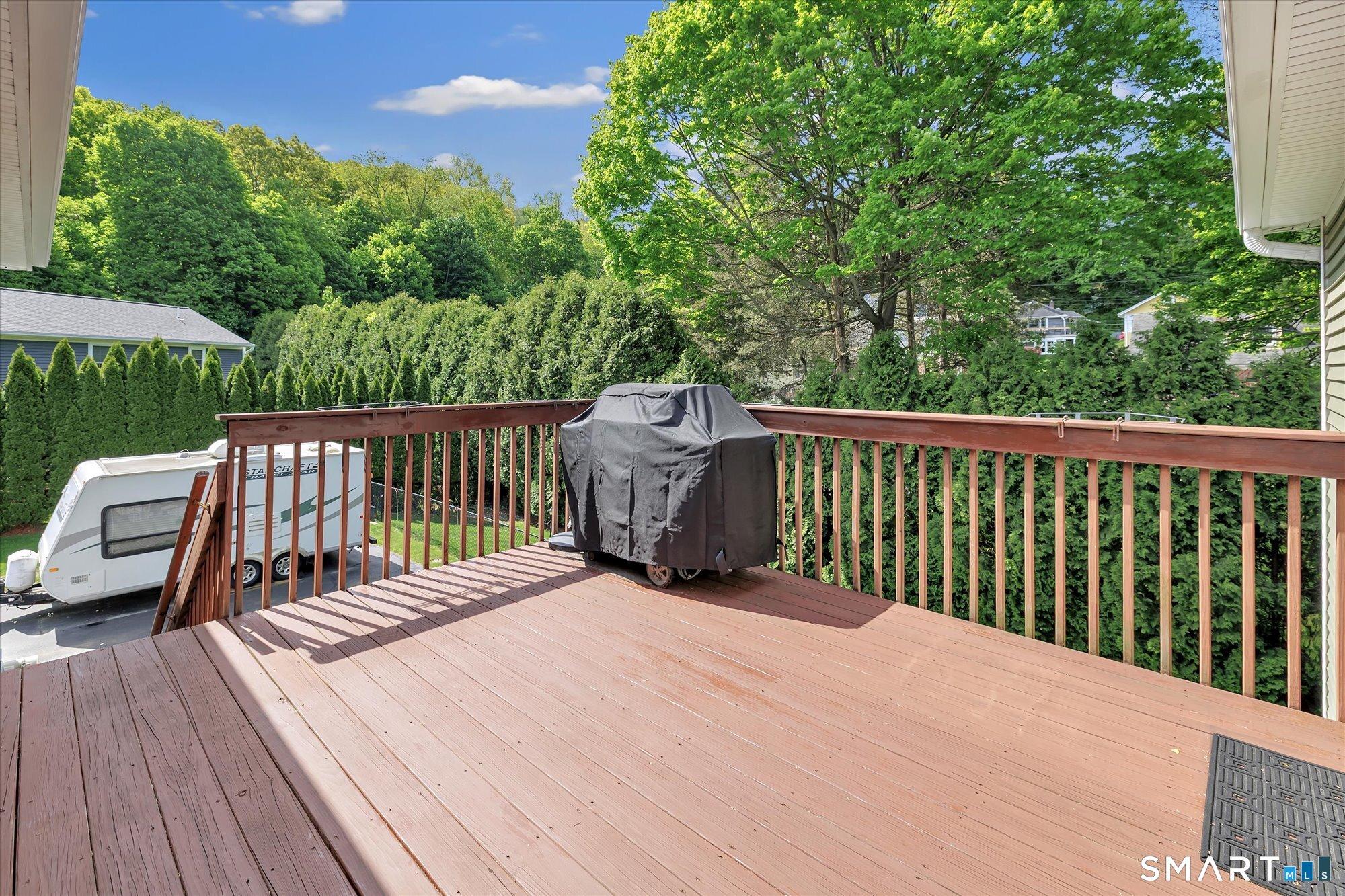 Ansonia, Connecticut, 06401, United States, 4 Bedrooms Bedrooms, ,4 BathroomsBathrooms,Residential,For Sale,2048150