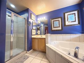 KISSIMMEE, Florida, 34747, United States, 7 Bedrooms Bedrooms, ,6 BathroomsBathrooms,Residential,For Sale,1980023