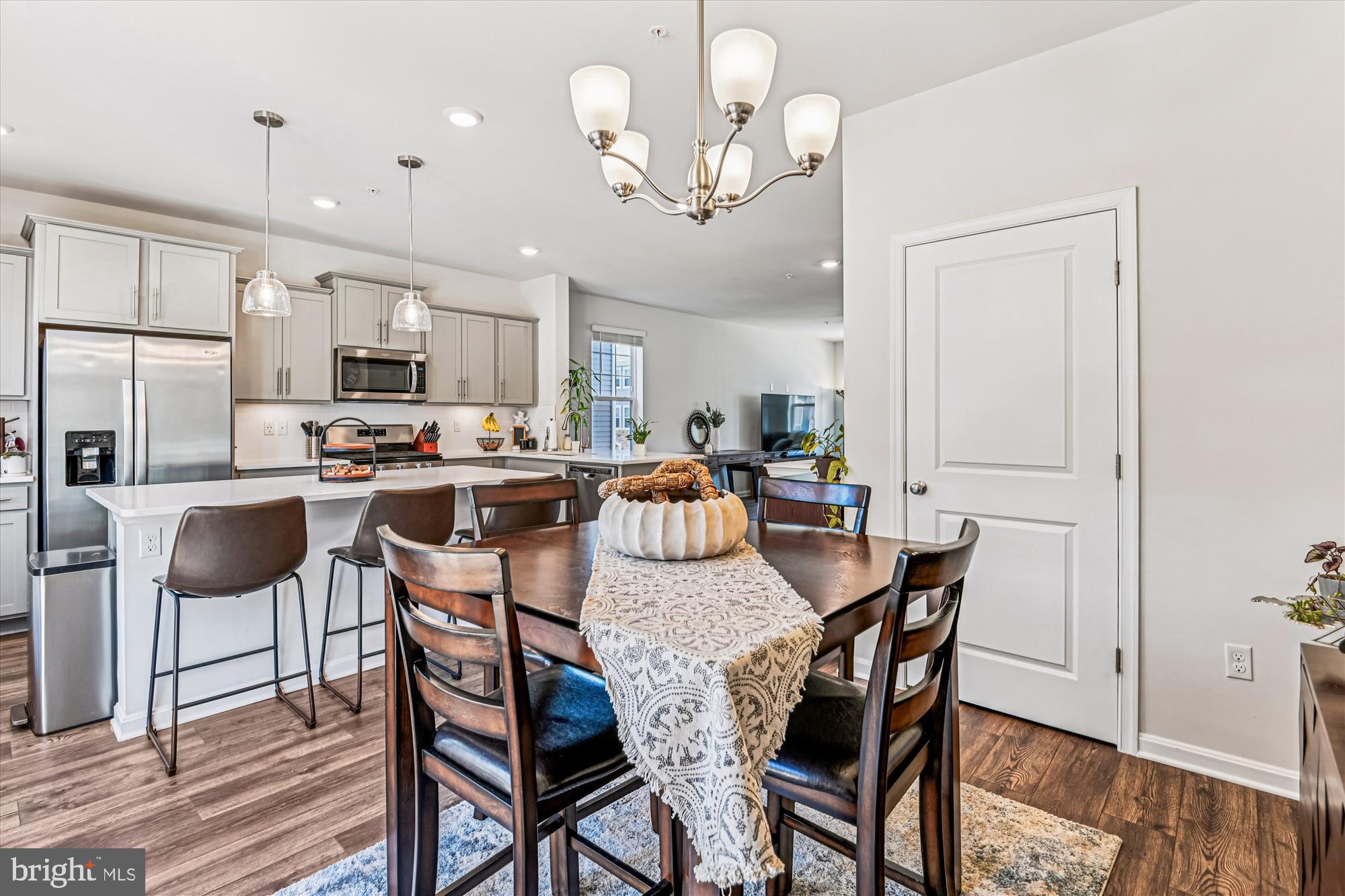 Odenton, Maryland, 21113, United States, 3 Bedrooms Bedrooms, ,3 BathroomsBathrooms,Residential,For Sale,1979208