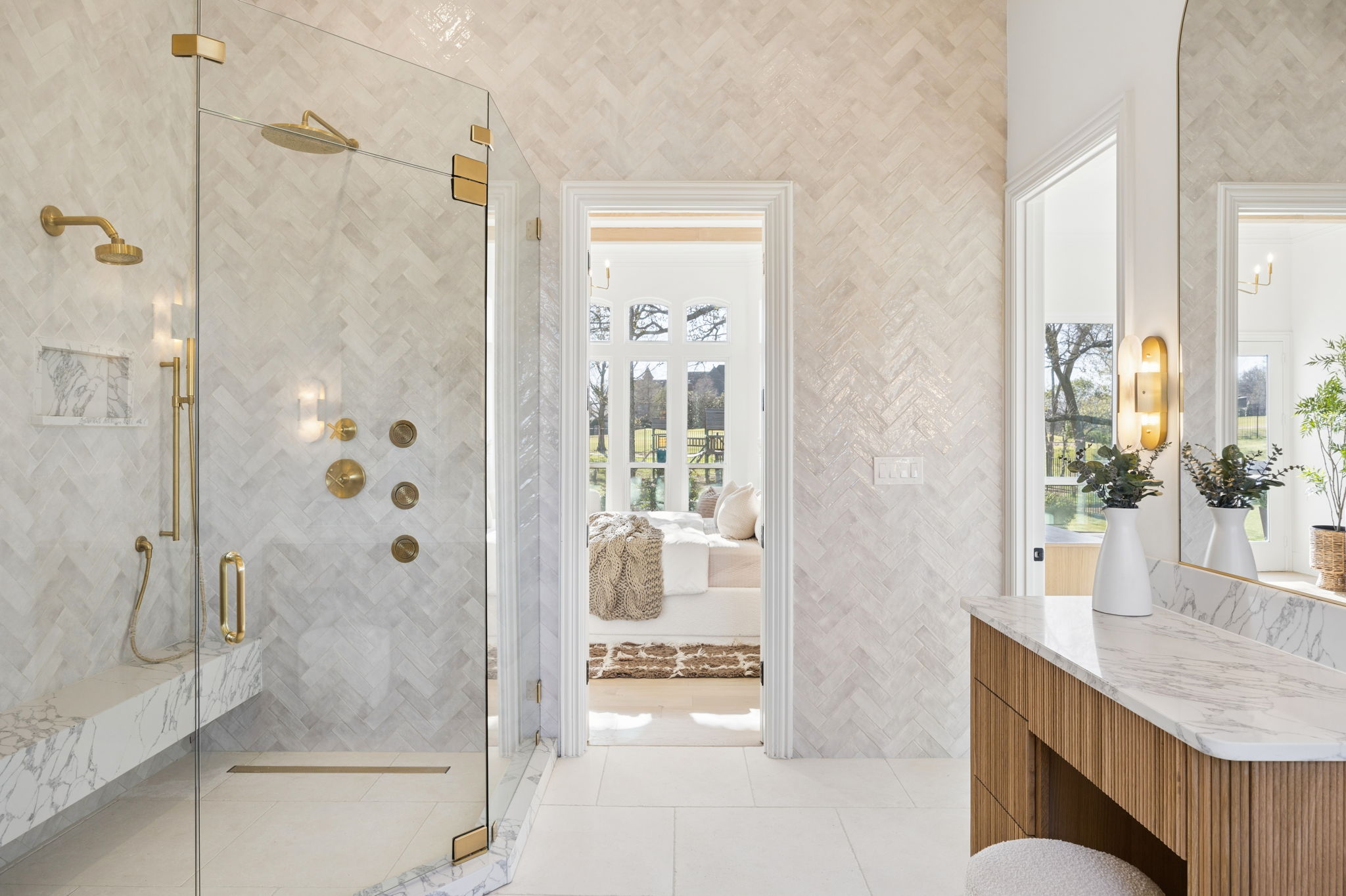  6001 Pine Valley Drive - 物件實景