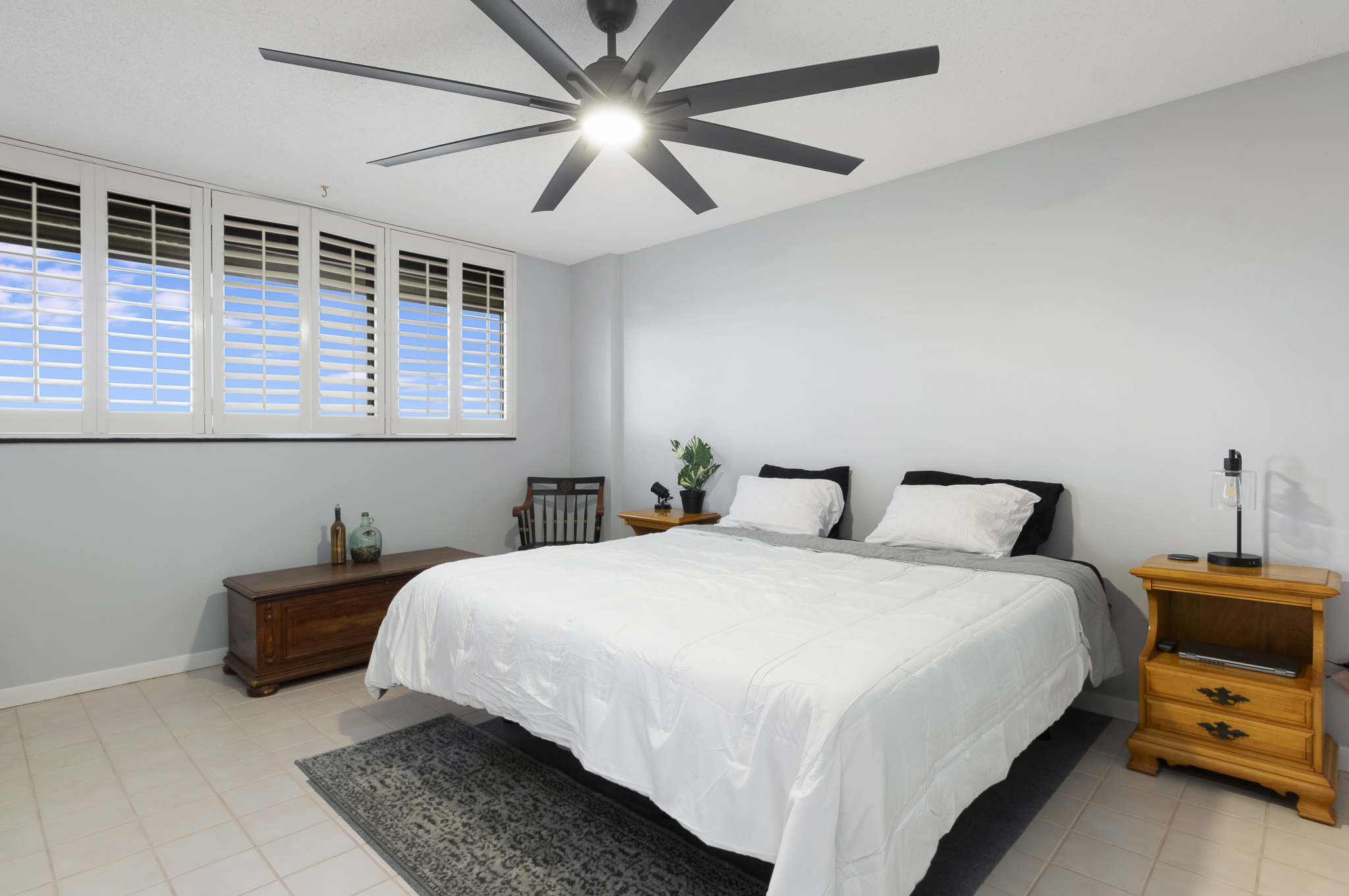 Largo, Florida, 33774, United States, 2 Bedrooms Bedrooms, ,2 BathroomsBathrooms,Residential,For Sale,2008953