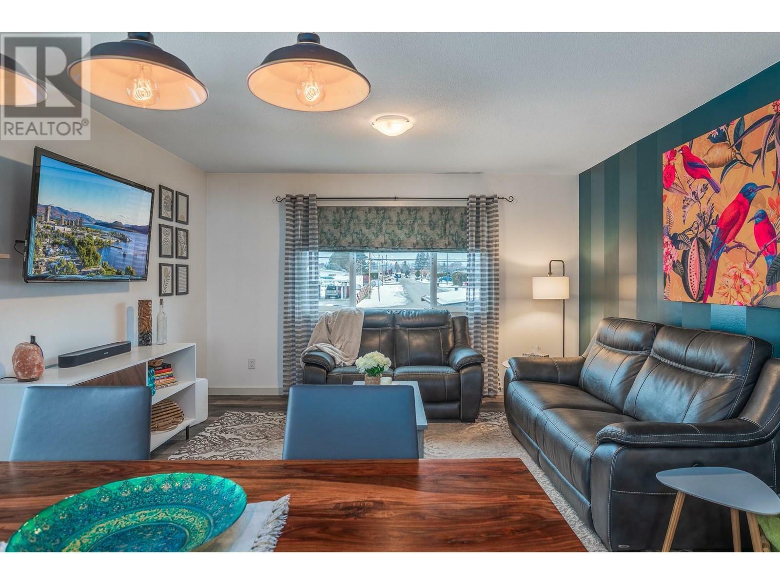 KELOWNA, British Columbia, V1X 2H2, CA, 3 Bedrooms Bedrooms, ,3 BathroomsBathrooms,Residential,For Sale,1839234