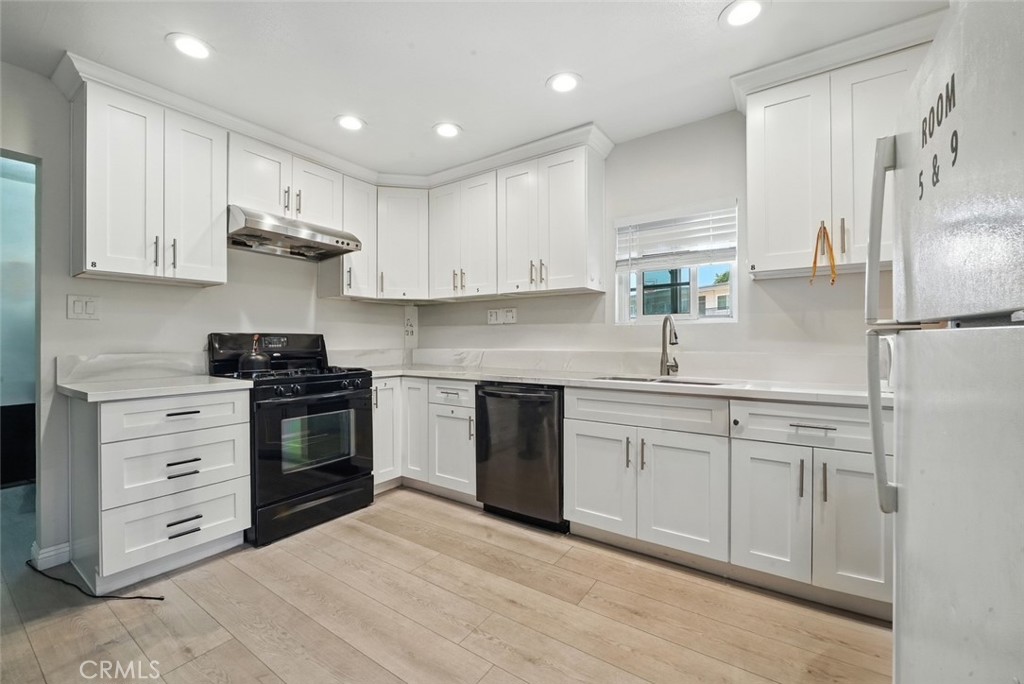 El Monte, California, 91731, United States, 5 Bedrooms Bedrooms, ,4 BathroomsBathrooms,Residential,For Sale,1885099