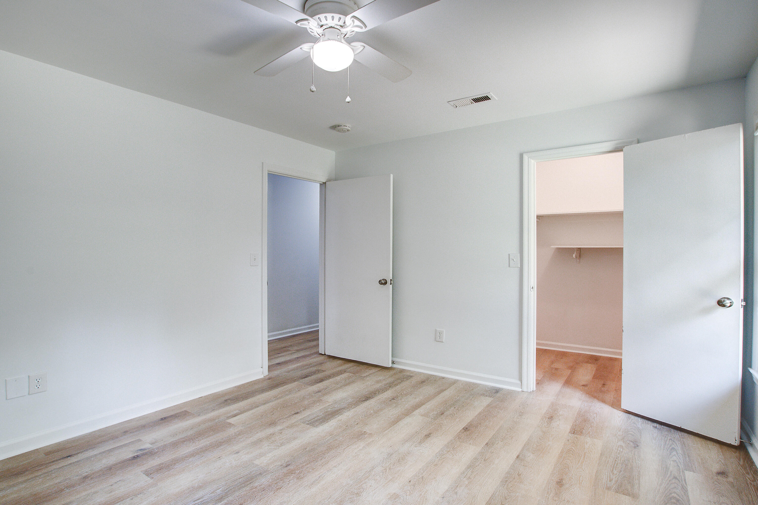 Hanahan, South Carolina, 29410, United States, 3 Bedrooms Bedrooms, ,3 BathroomsBathrooms,Residential,For Sale,1819163