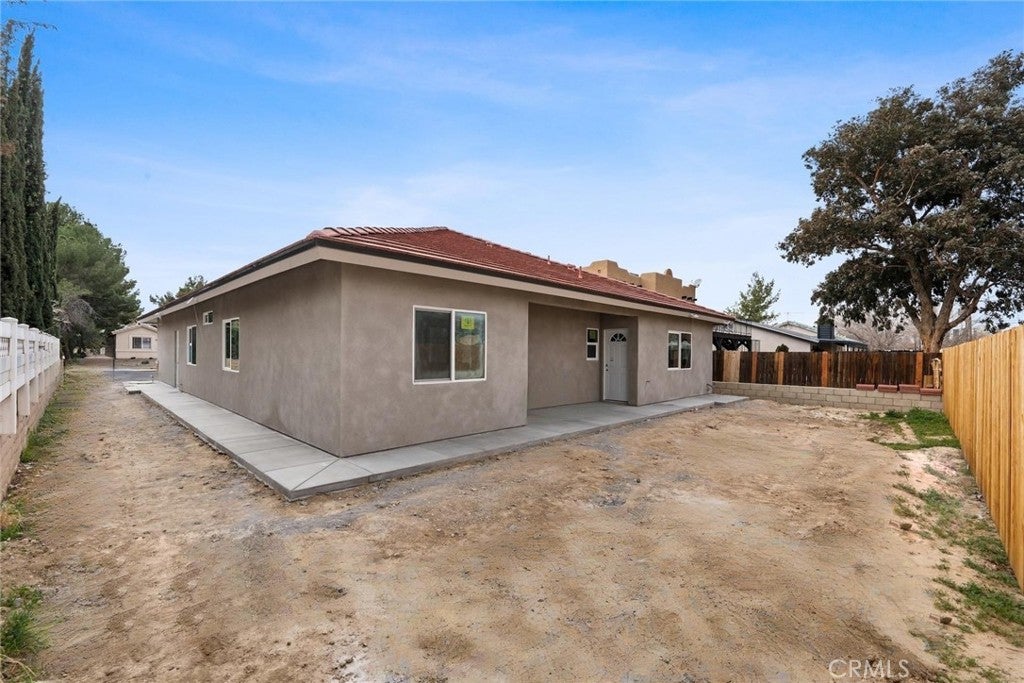 Victorville, California, 92392, United States, 4 Bedrooms Bedrooms, ,3 BathroomsBathrooms,Residential,For Sale,2036507