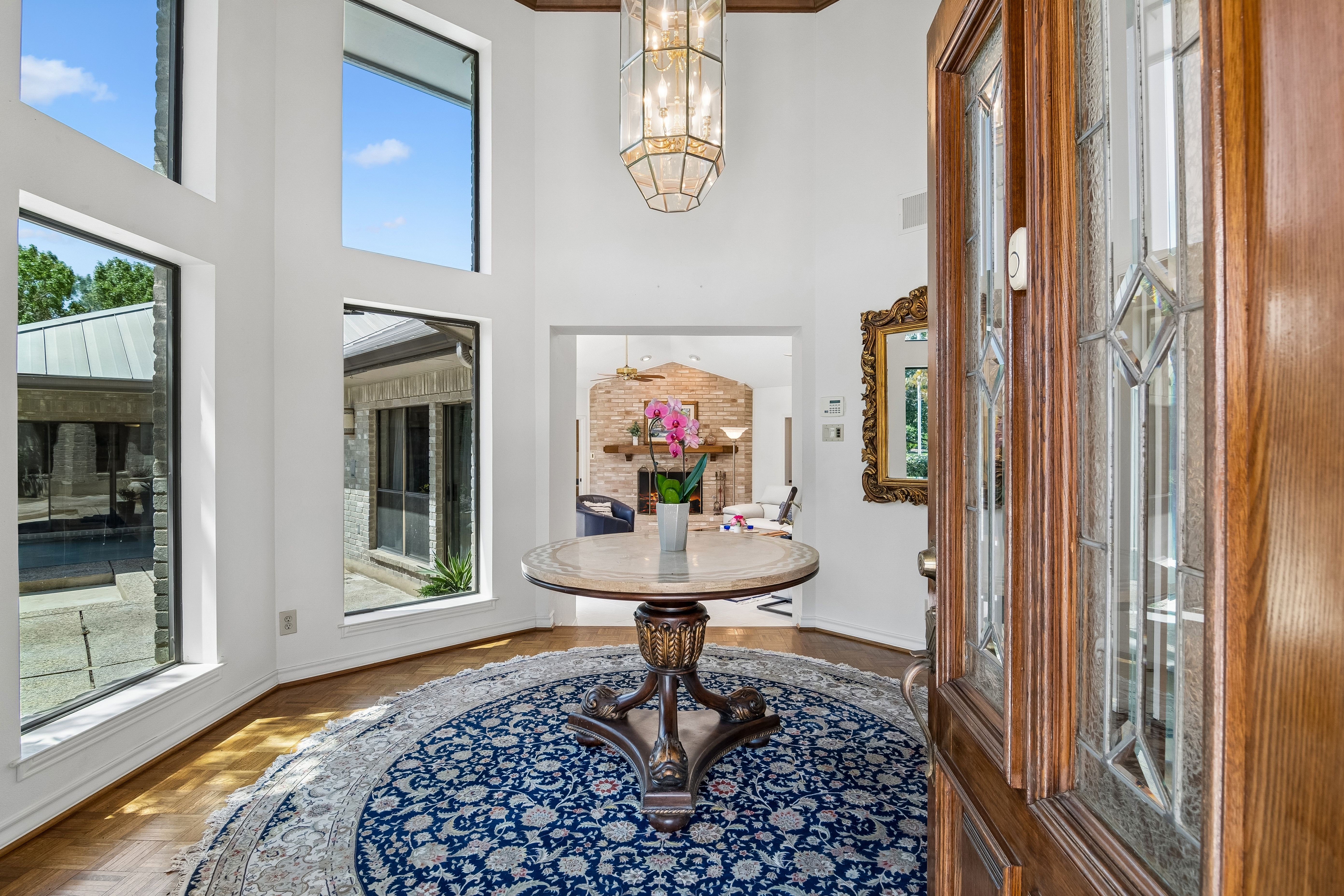  Custom Garden Home in Desirable Windcrest - 物件實景