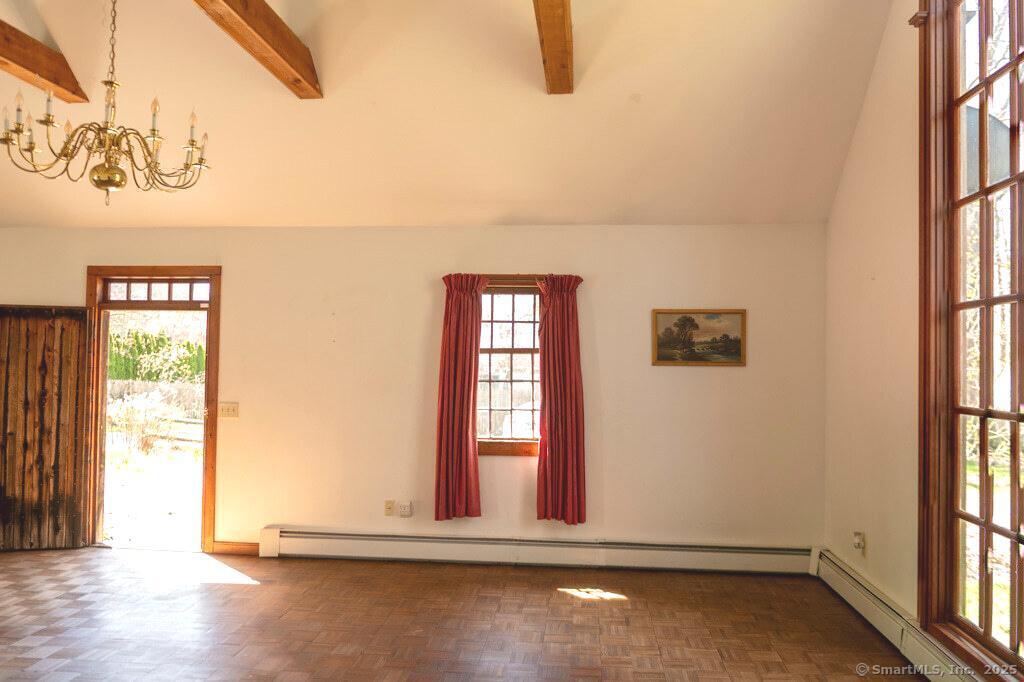 Clinton, Connecticut, 06413, United States, 4 Bedrooms Bedrooms, ,2 BathroomsBathrooms,Residential,For Sale,1998162