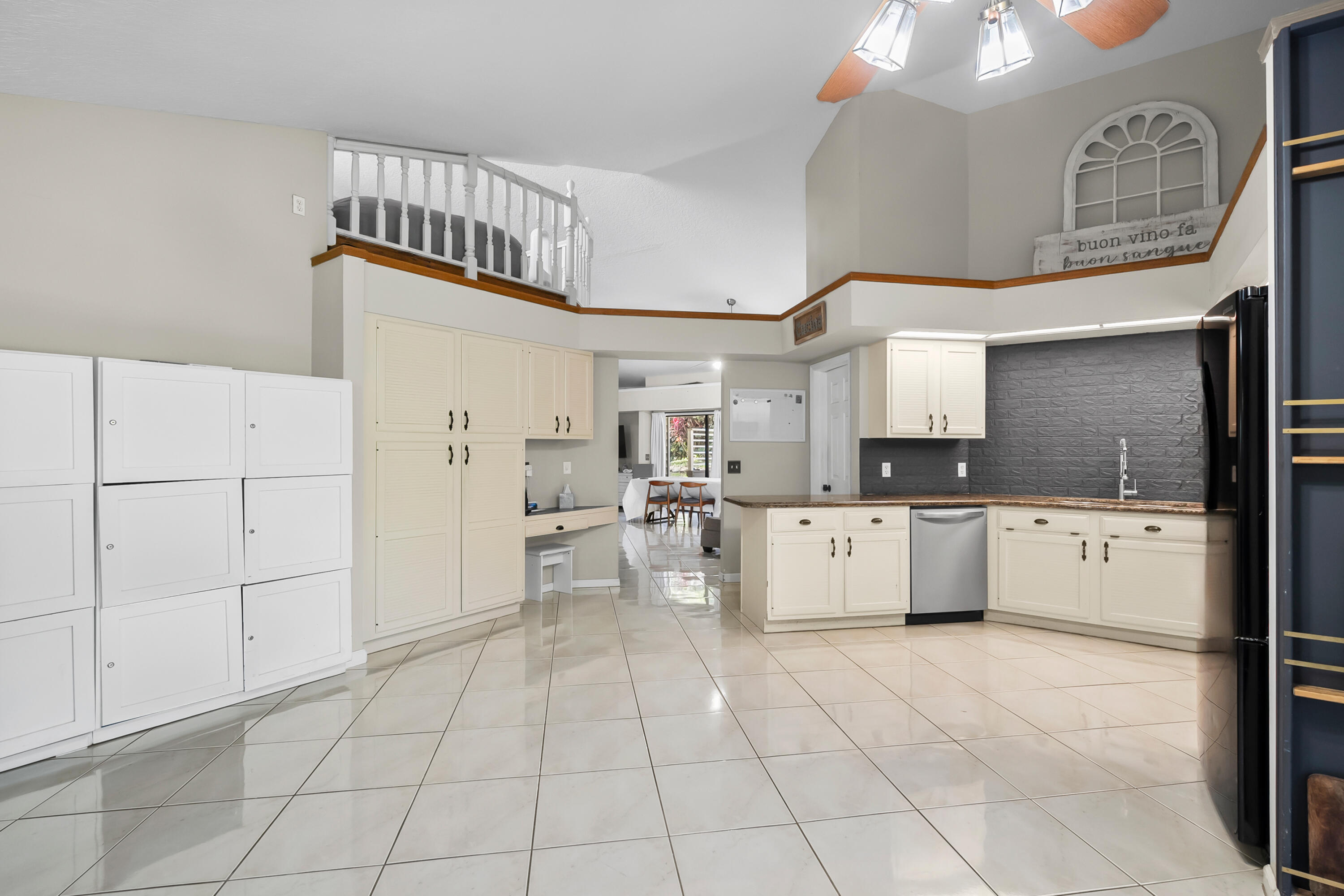 Hobe Sound, Florida, 33455, United States, 4 Bedrooms Bedrooms, ,2 BathroomsBathrooms,Residential,For Sale,1949192