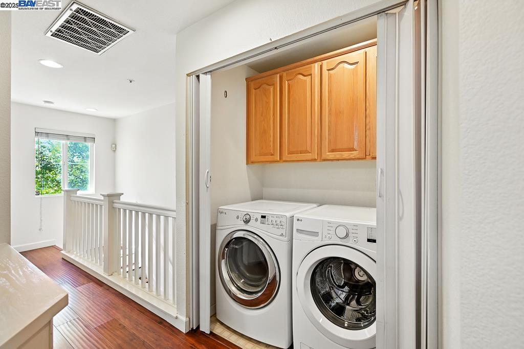 Dublin, California, 94568, United States, 3 Bedrooms Bedrooms, ,2 BathroomsBathrooms,Residential,For Sale,1987848