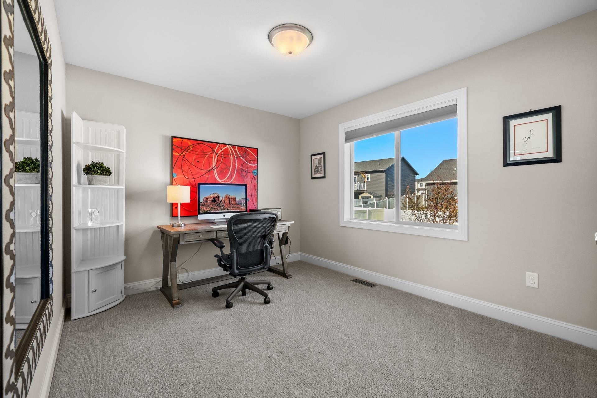 Minot, North Dakota, 58701, United States, 4 Bedrooms Bedrooms, ,3 BathroomsBathrooms,Residential,For Sale,1980886