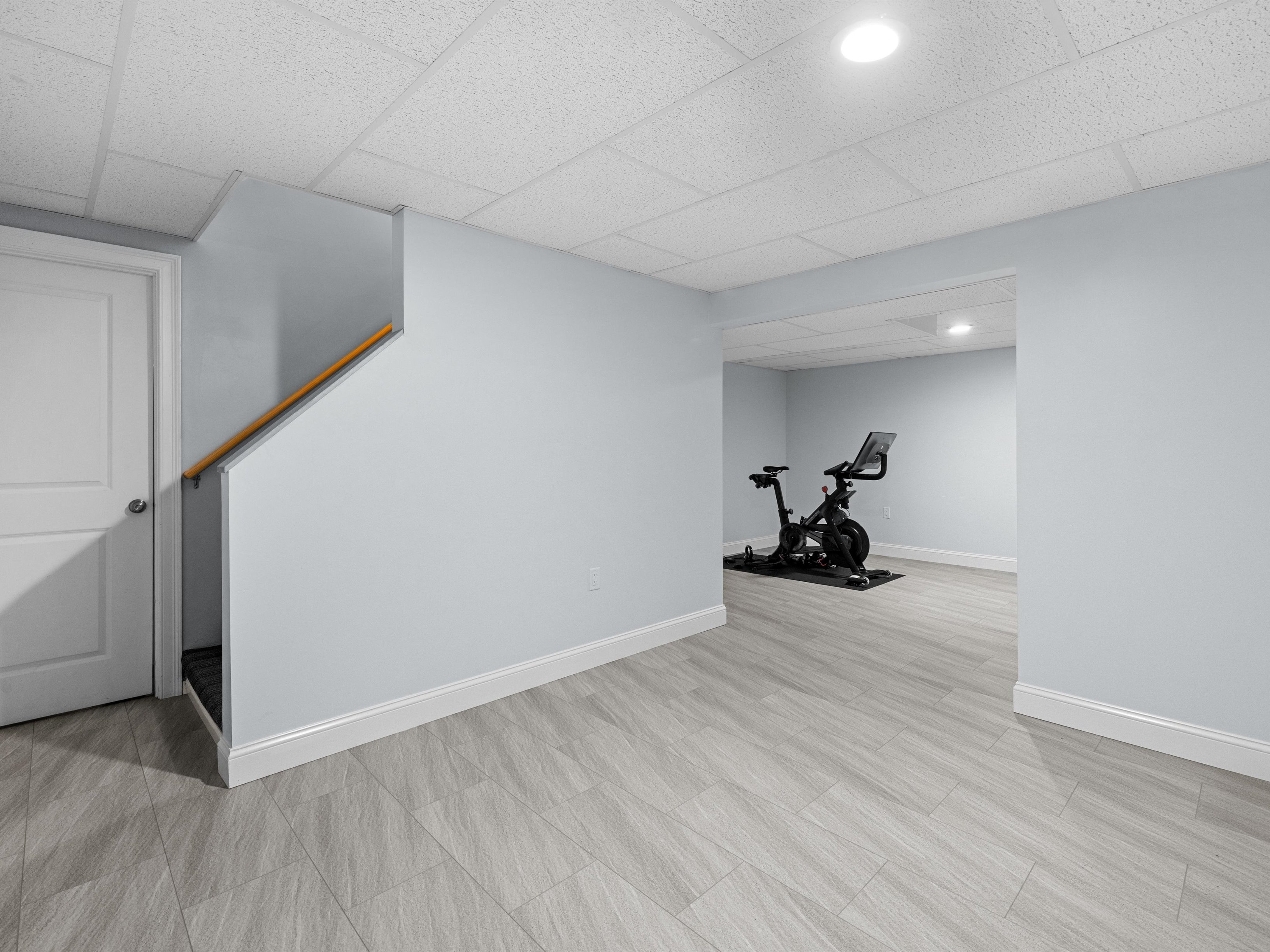  14 Spring Street, Hopkinton, MA 01748 - 物件實景