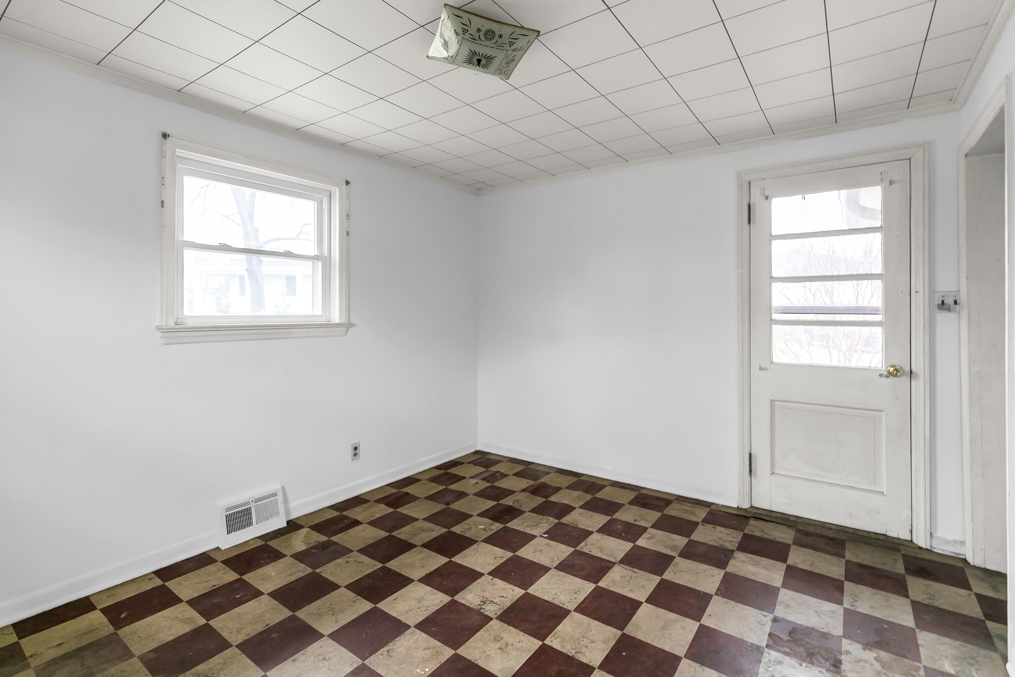  Fantastic Ranch on a Triangular  Corner Lot - 物件實景