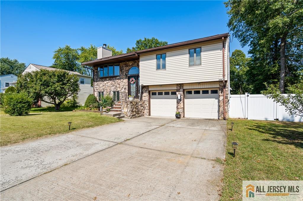 Monroe, New Jersey, 08831, United States, 3 Bedrooms Bedrooms, ,3 BathroomsBathrooms,Residential,For Sale,1982865