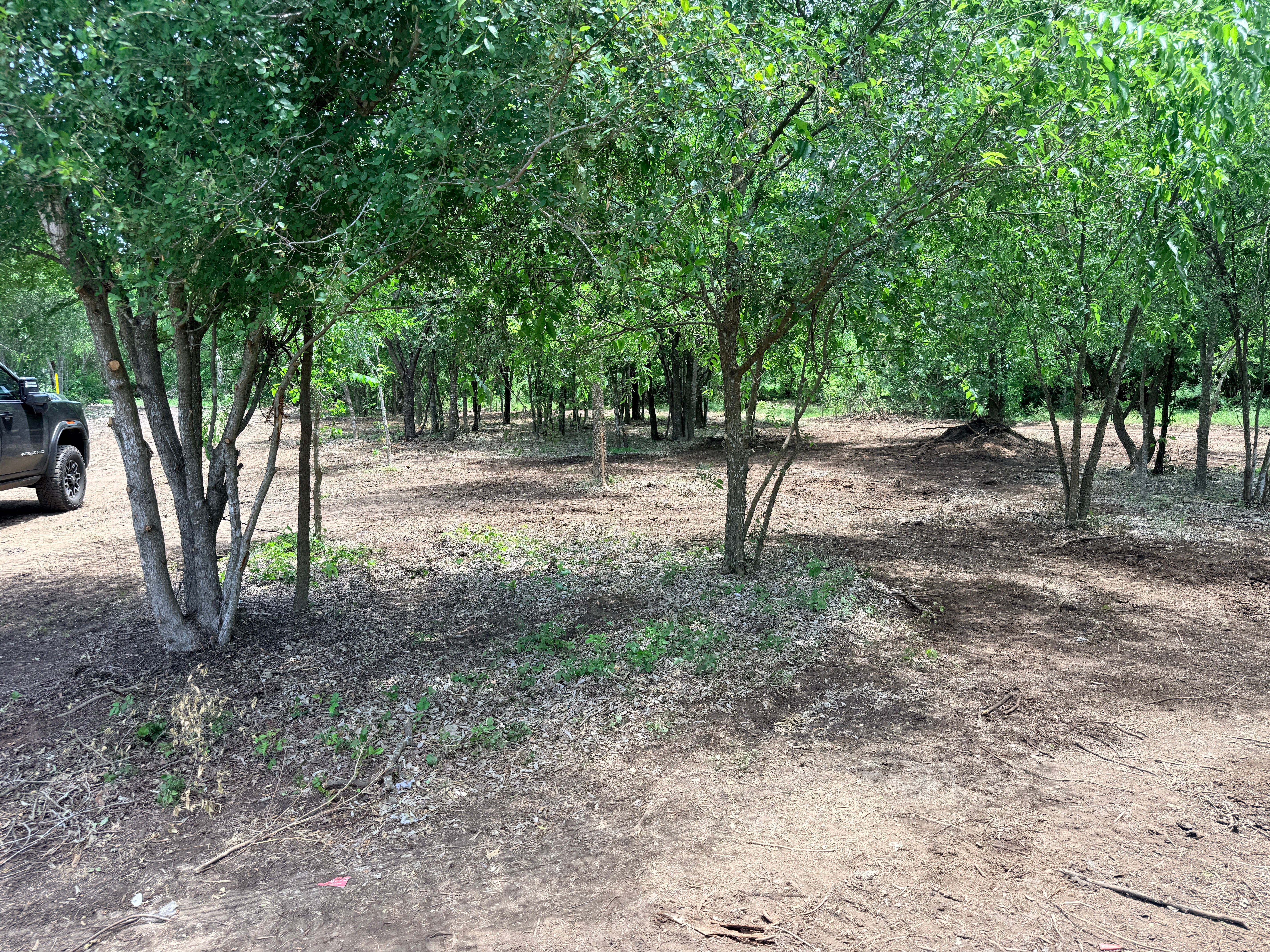 Secluded 1-acre Lot - 物件實景