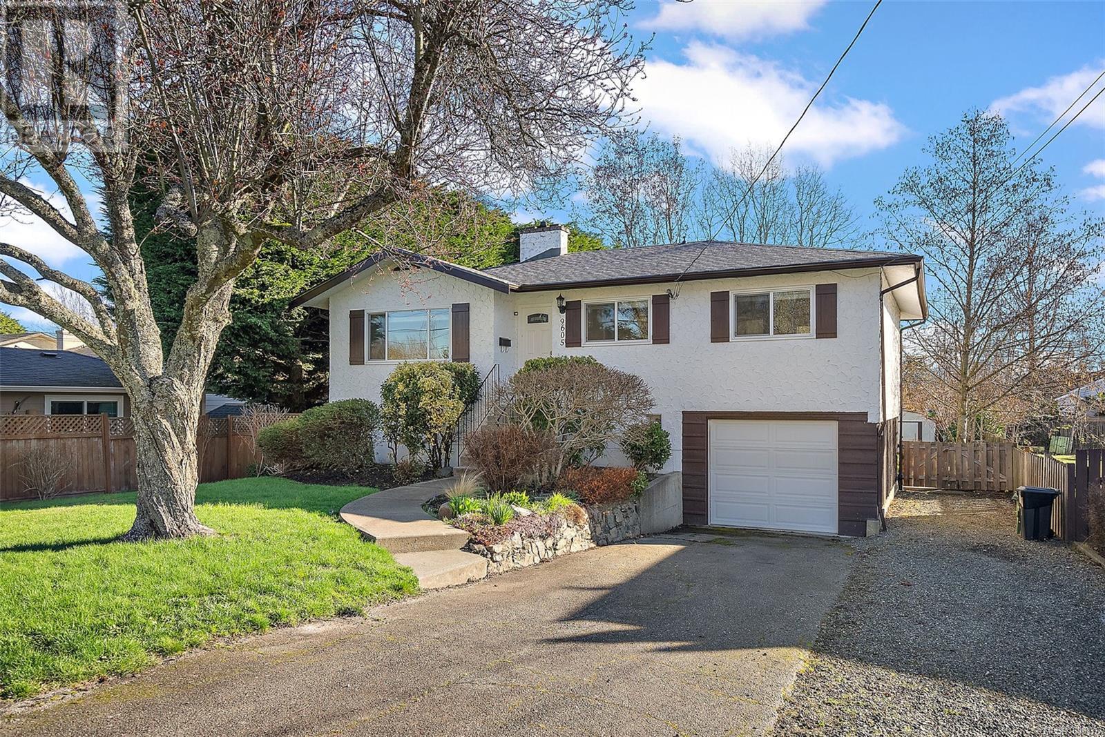 SIDNEY, British Columbia, V8L 2T6, CA, 3 Bedrooms Bedrooms, ,2 BathroomsBathrooms,Residential,For Sale,1906024
