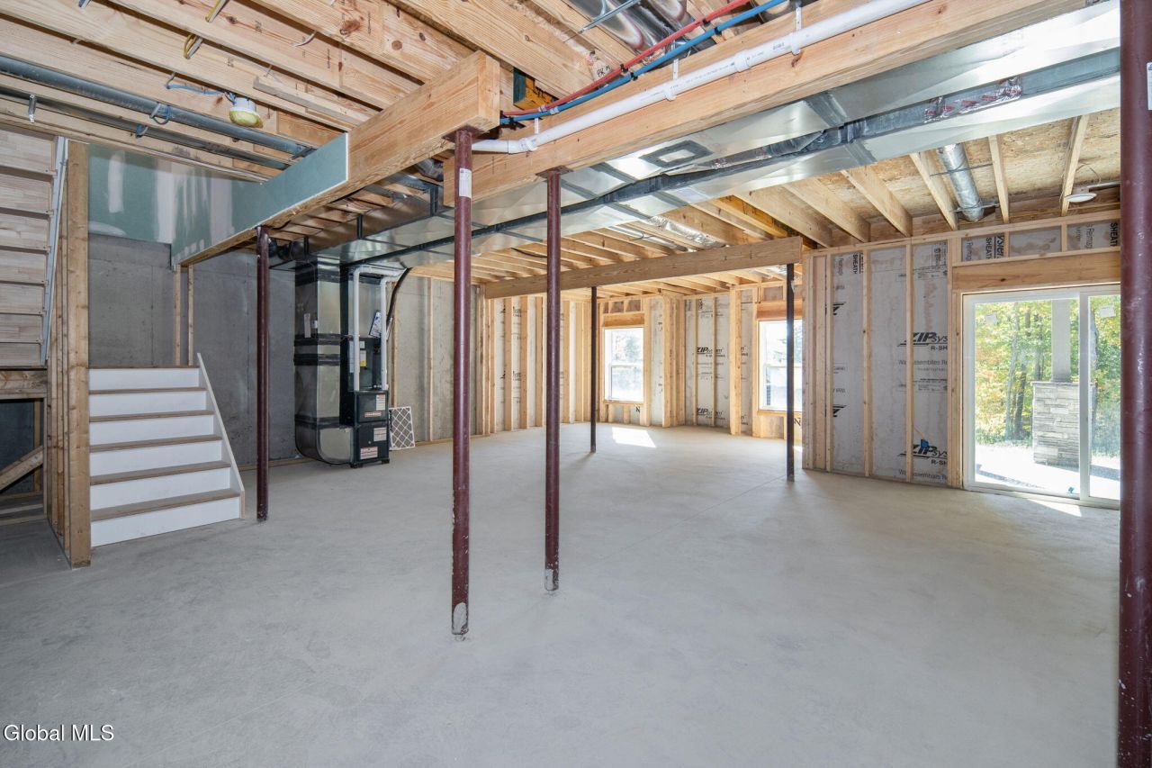 Lake George, New York, 12845, United States, 3 Bedrooms Bedrooms, ,3 BathroomsBathrooms,Residential,For Sale,1961144