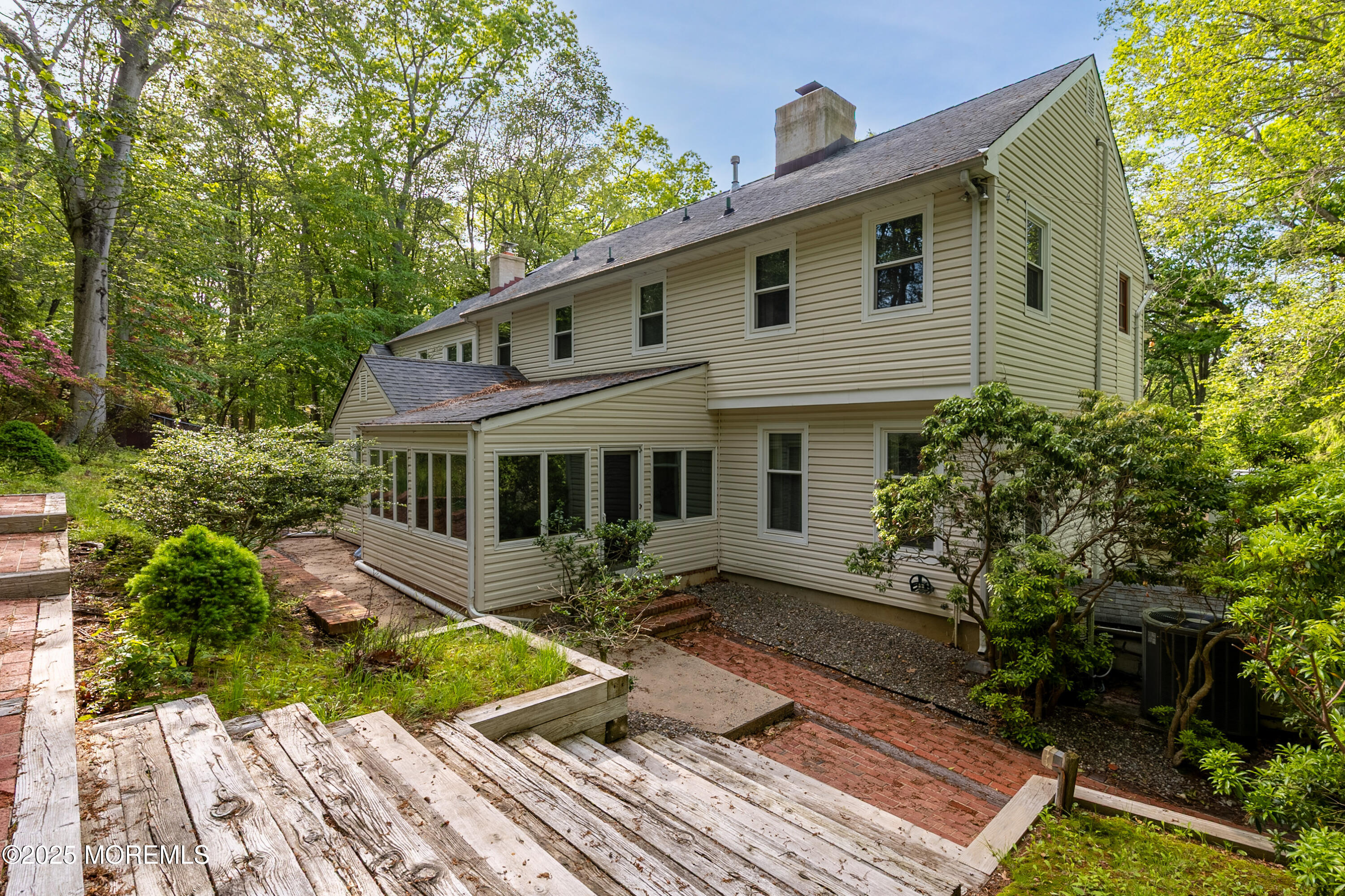 Middletown, New Jersey, 07748, United States, 5 Bedrooms Bedrooms, ,5 BathroomsBathrooms,Residential,For Sale,1904481