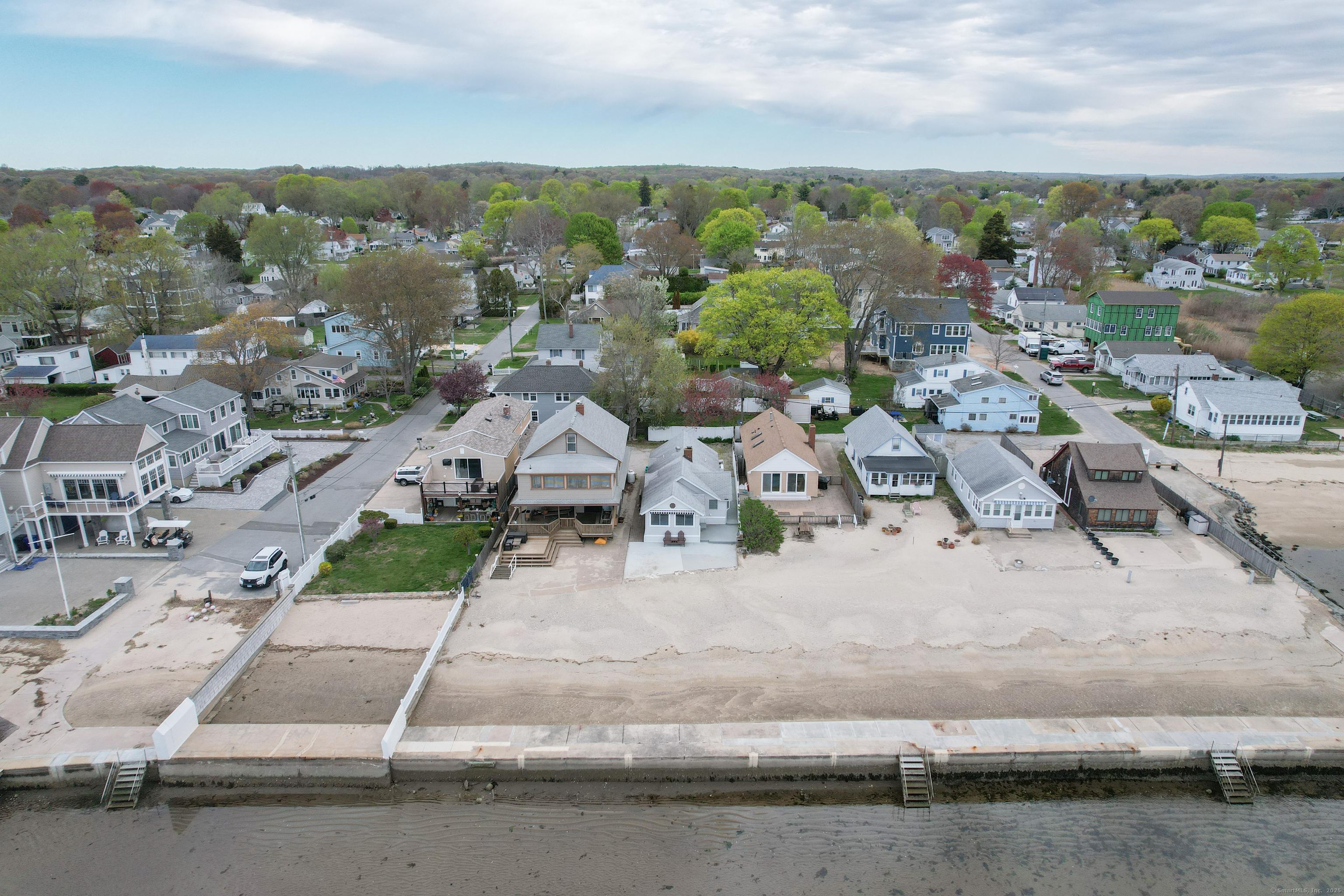 Old Saybrook, Connecticut, 06475, United States, 3 Bedrooms Bedrooms, ,1 BathroomBathrooms,Residential,For Sale,1920578