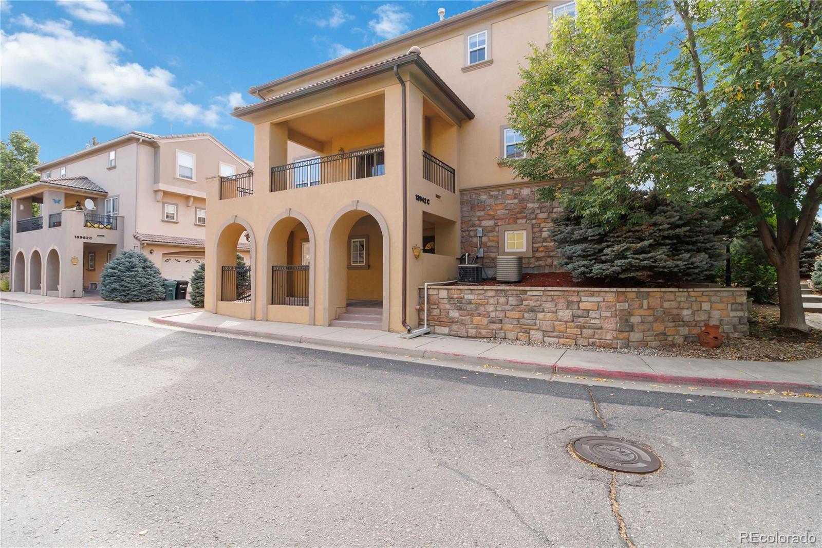 Aurora, Colorado, 80014, United States, 4 Bedrooms Bedrooms, ,Residential,For Sale,1986115