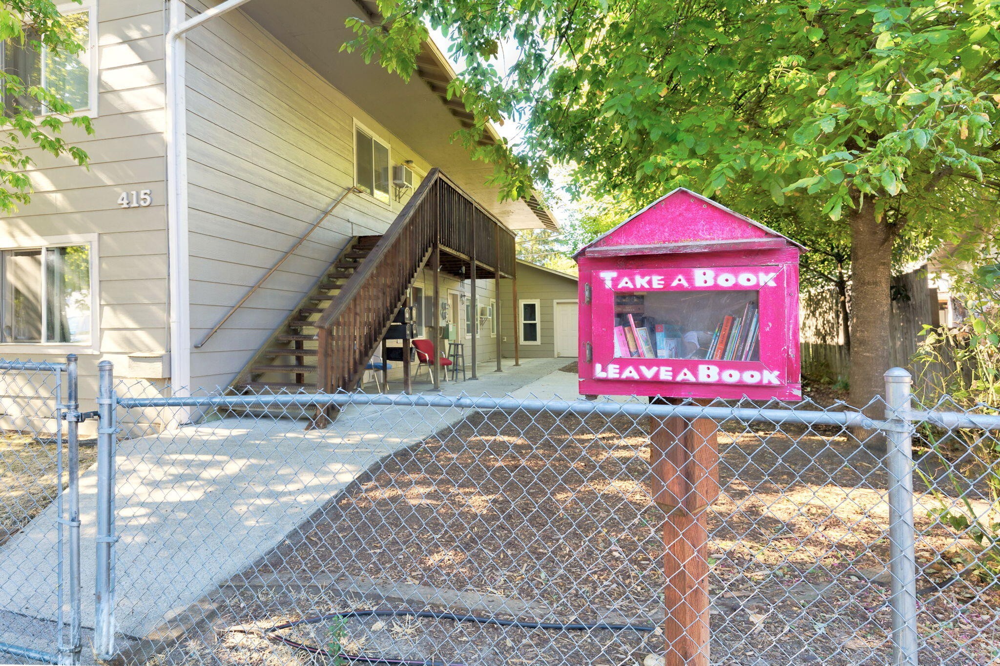 Grants Pass, Oregon, 97526, United States, ,Residential,For Sale,1916404