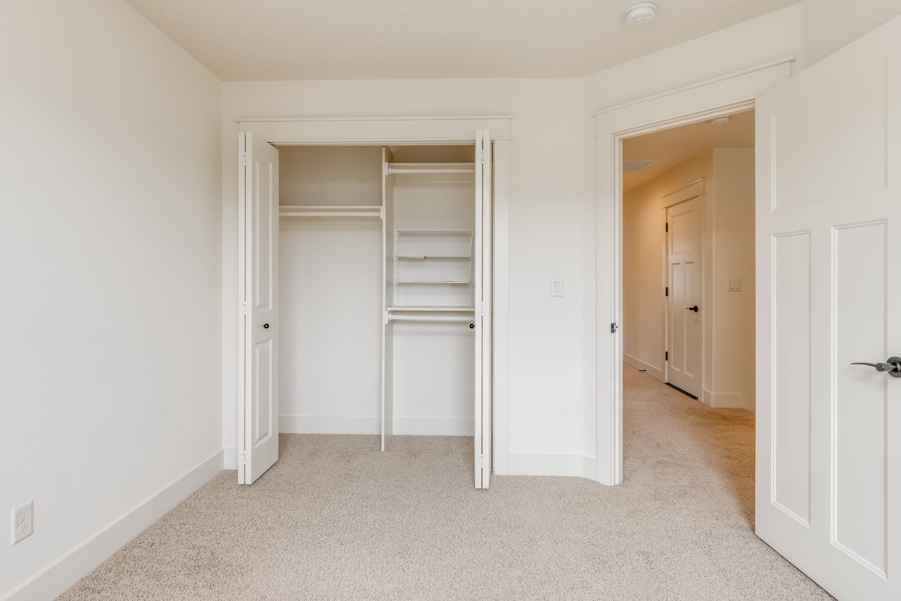  16848 NW STALDER LN Portland, OR 97229 - 物件實景