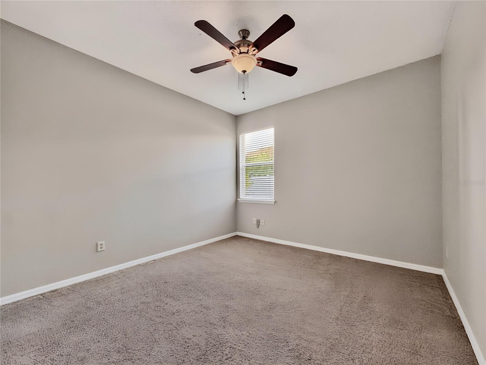 WINTER GARDEN, Florida, 34787, United States, 5 Bedrooms Bedrooms, ,3 BathroomsBathrooms,Residential,For Sale,1974111