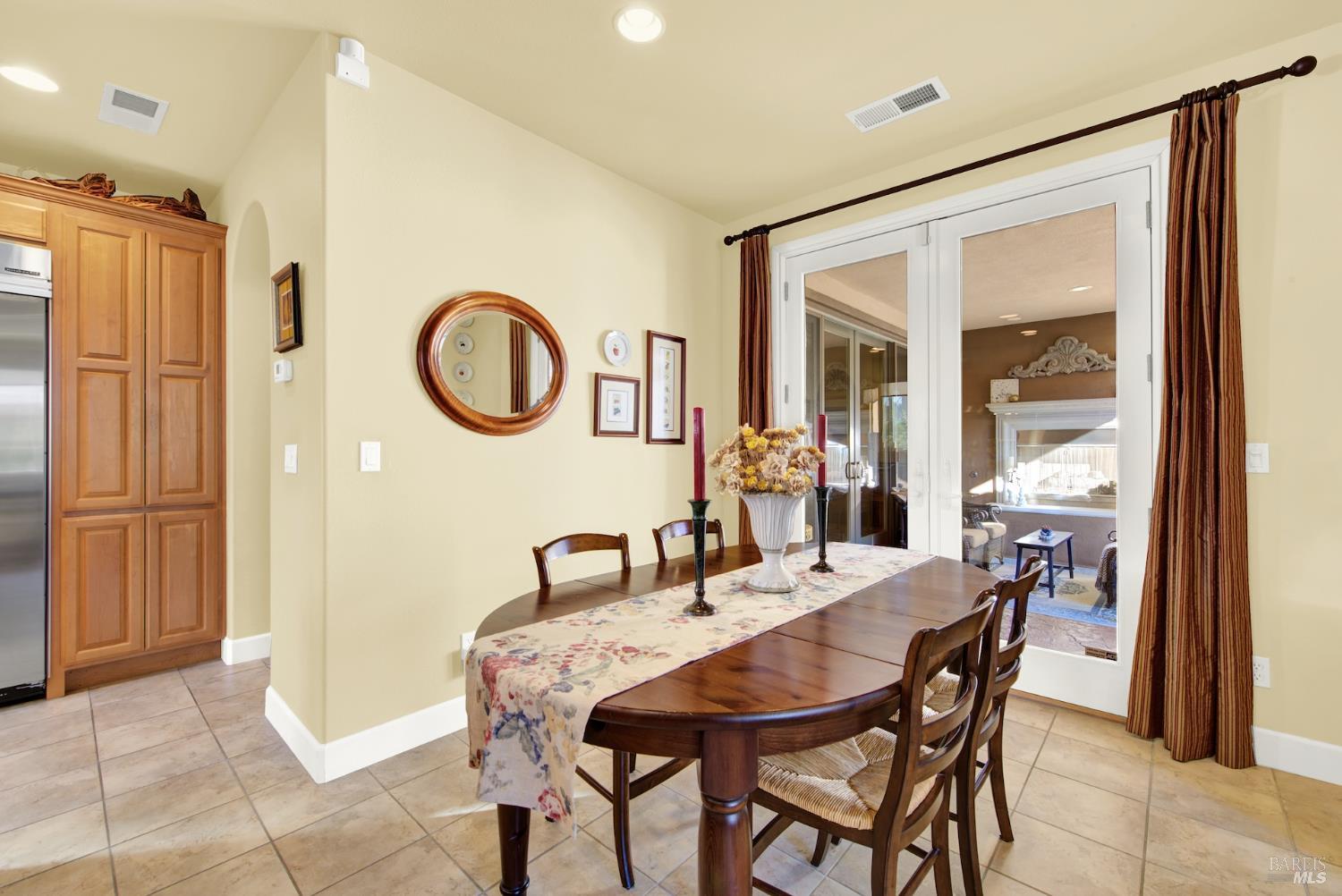 Fairfield, California, 94534, United States, 4 Bedrooms Bedrooms, ,3 BathroomsBathrooms,Residential,For Sale,2000837