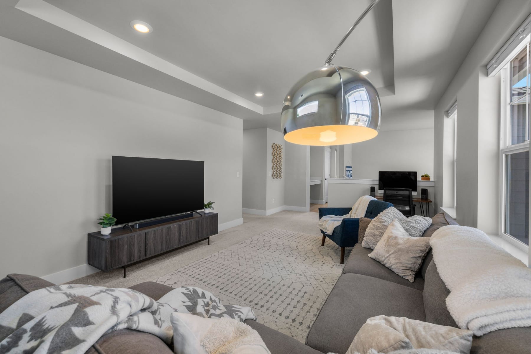  60933 SE Sydney Harbor Court Bend, OR 97702 - 物件實景