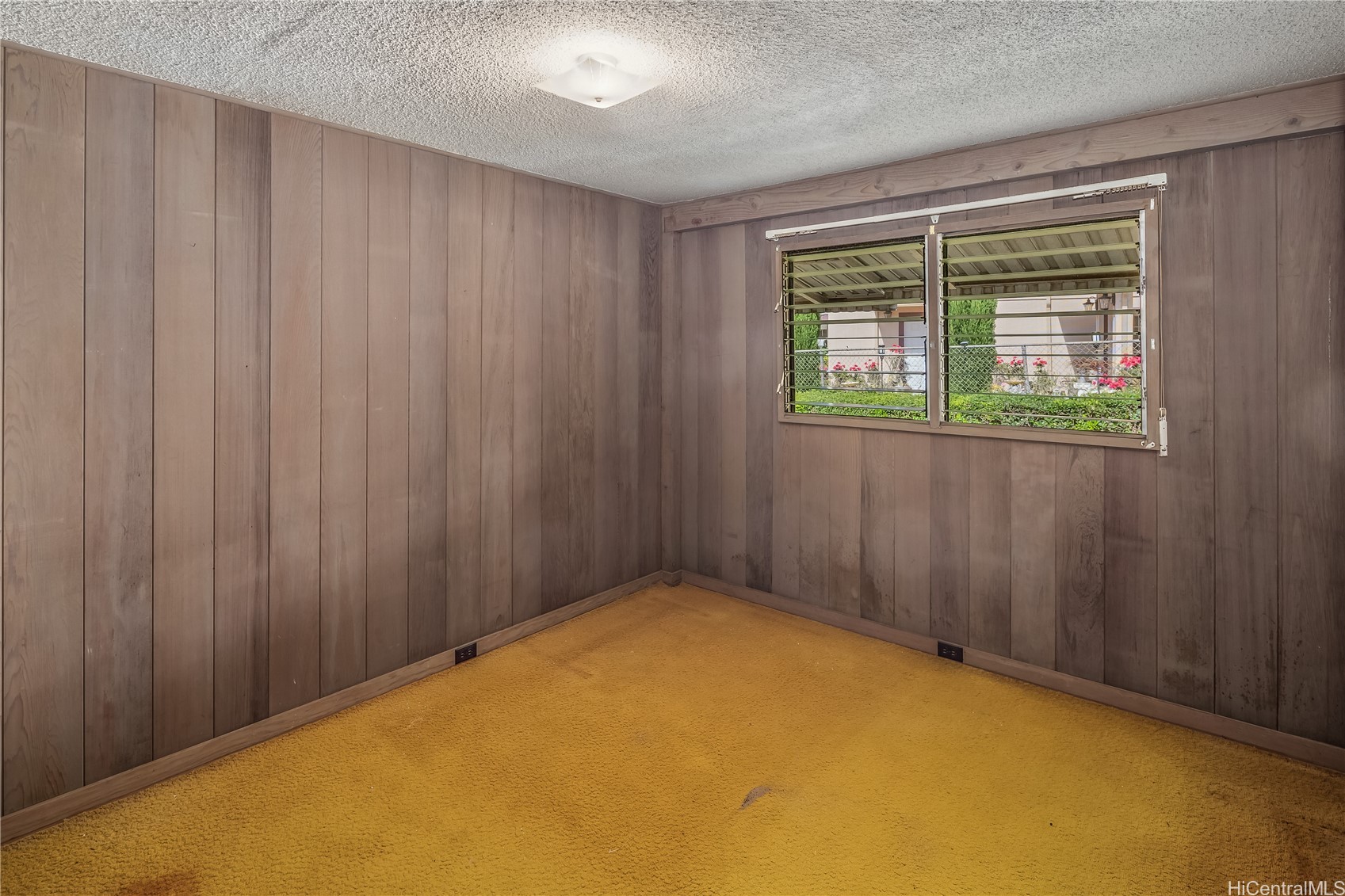 Waipahu, Hawaii, 96797, United States, 3 Bedrooms Bedrooms, ,2 BathroomsBathrooms,Residential,For Sale,1992125