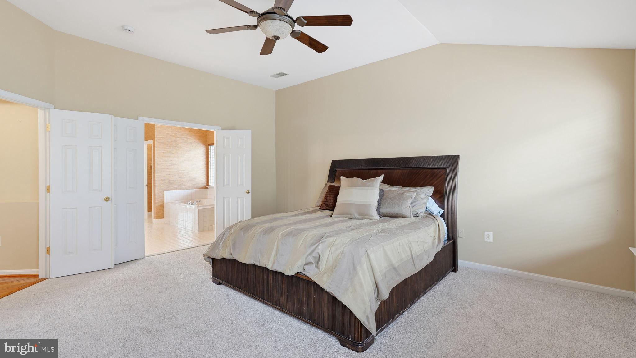 Lorton, Virginia, 22079, United States, 4 Bedrooms Bedrooms, ,3 BathroomsBathrooms,Residential,For Sale,2005654