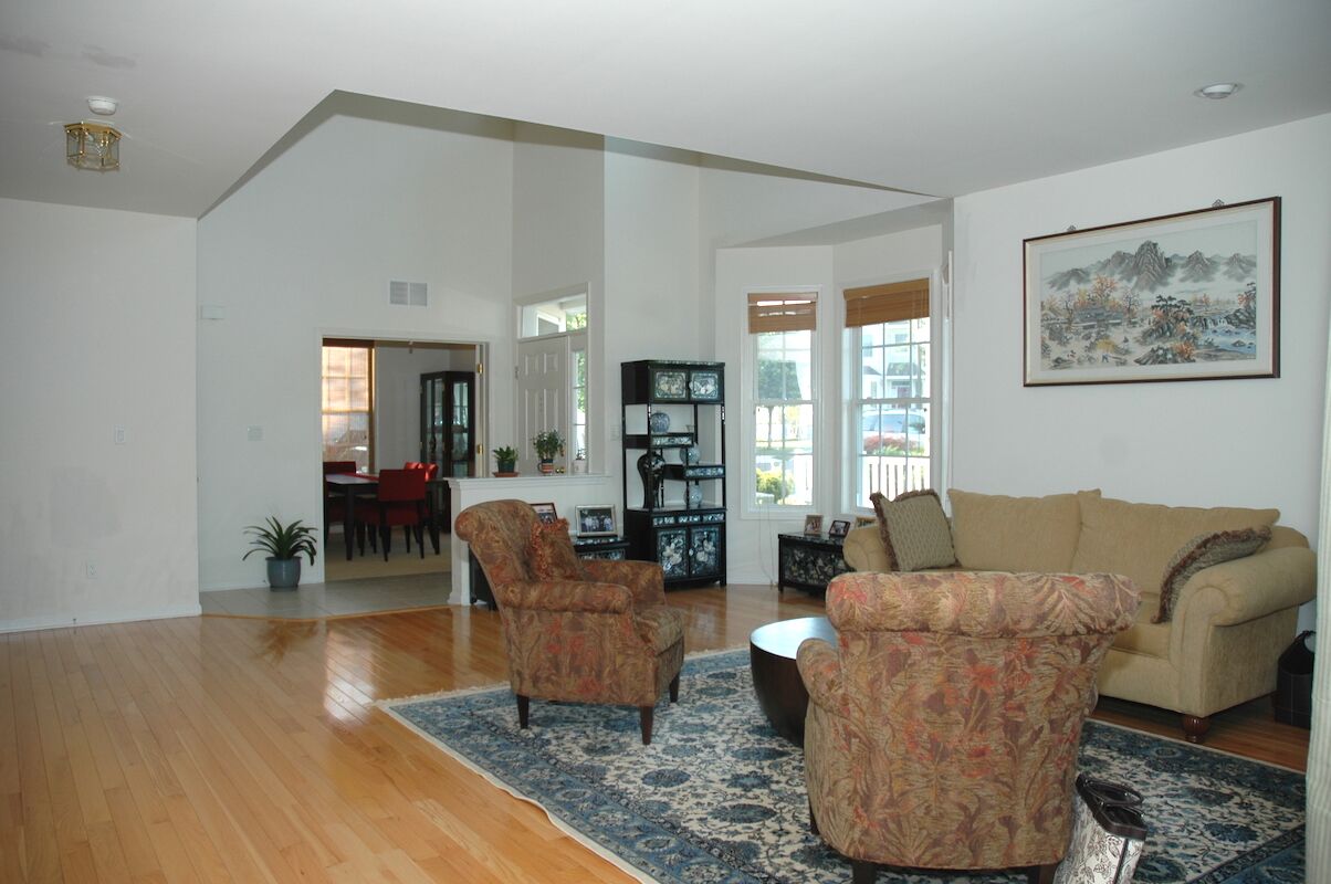 Wayne Twp., New Jersey, 07470, United States, 3 Bedrooms Bedrooms, ,3 BathroomsBathrooms,Residential,For Sale,1943649
