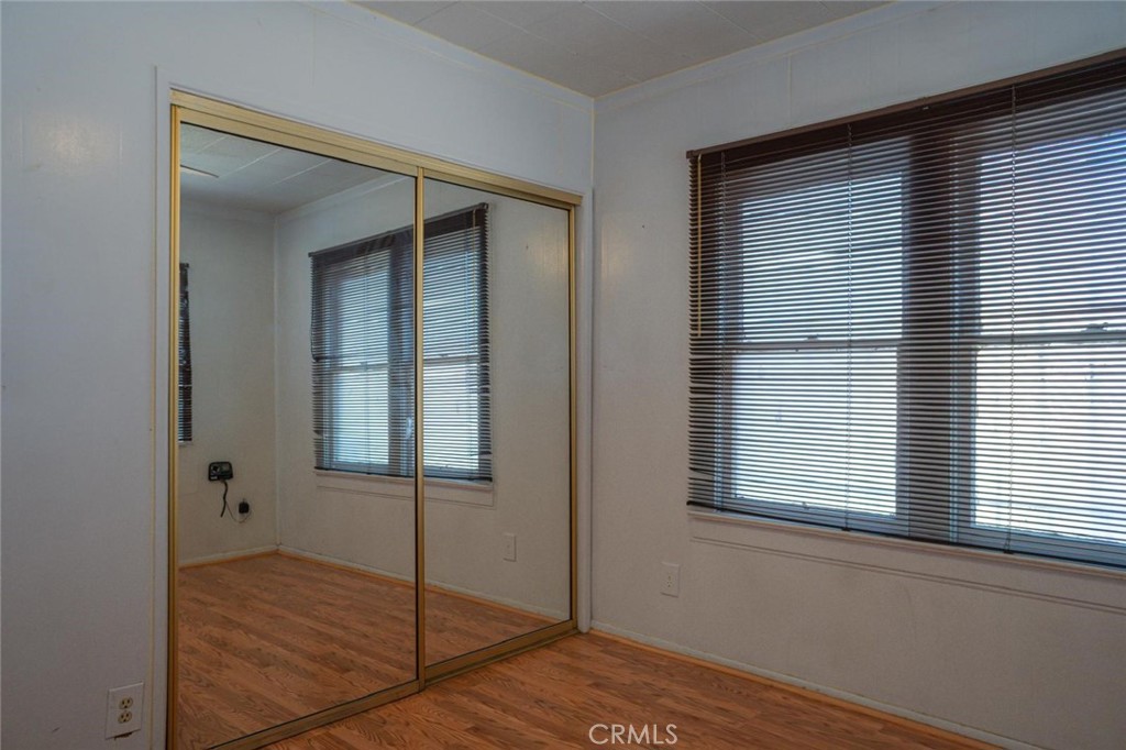 Los Angeles, California, 90043, United States, 2 Bedrooms Bedrooms, ,1 BathroomBathrooms,Residential,For Sale,1905561