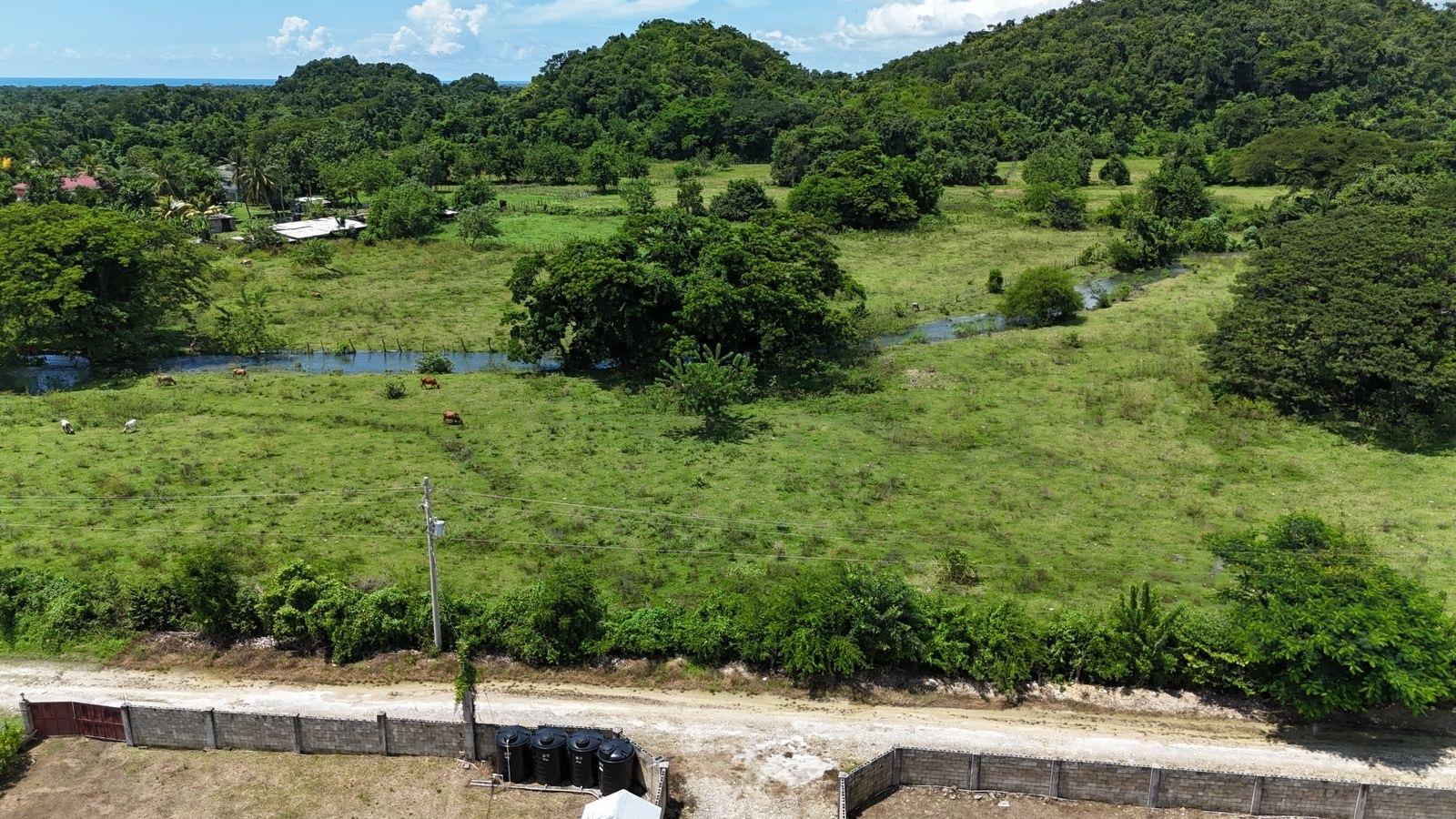 Westmoreland, JM, 4 Bedrooms Bedrooms, ,4 BathroomsBathrooms,Residential,For Sale,1959398