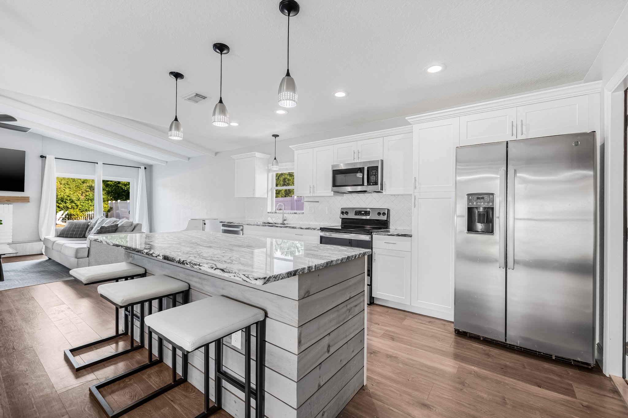 Tampa, Florida, 33615, United States, 3 Bedrooms Bedrooms, ,2 BathroomsBathrooms,Residential,For Sale,1942959