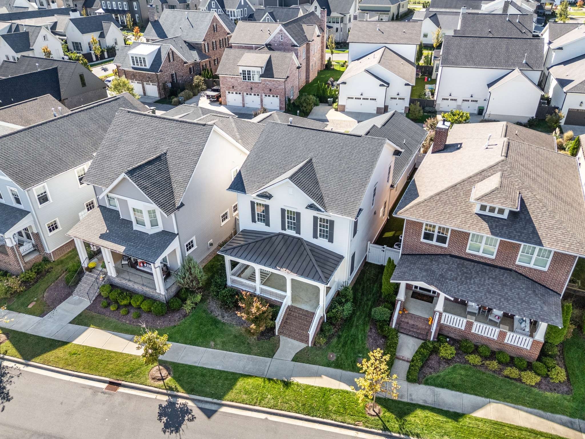  917 Dauphine St, Nashville, TN, 37221 - 物件實景
