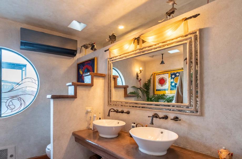 San Miguel de Allende, Guanajuato, 37750, Mexico, 2 Bedrooms Bedrooms, ,2 BathroomsBathrooms,Residential,For Sale,1991863