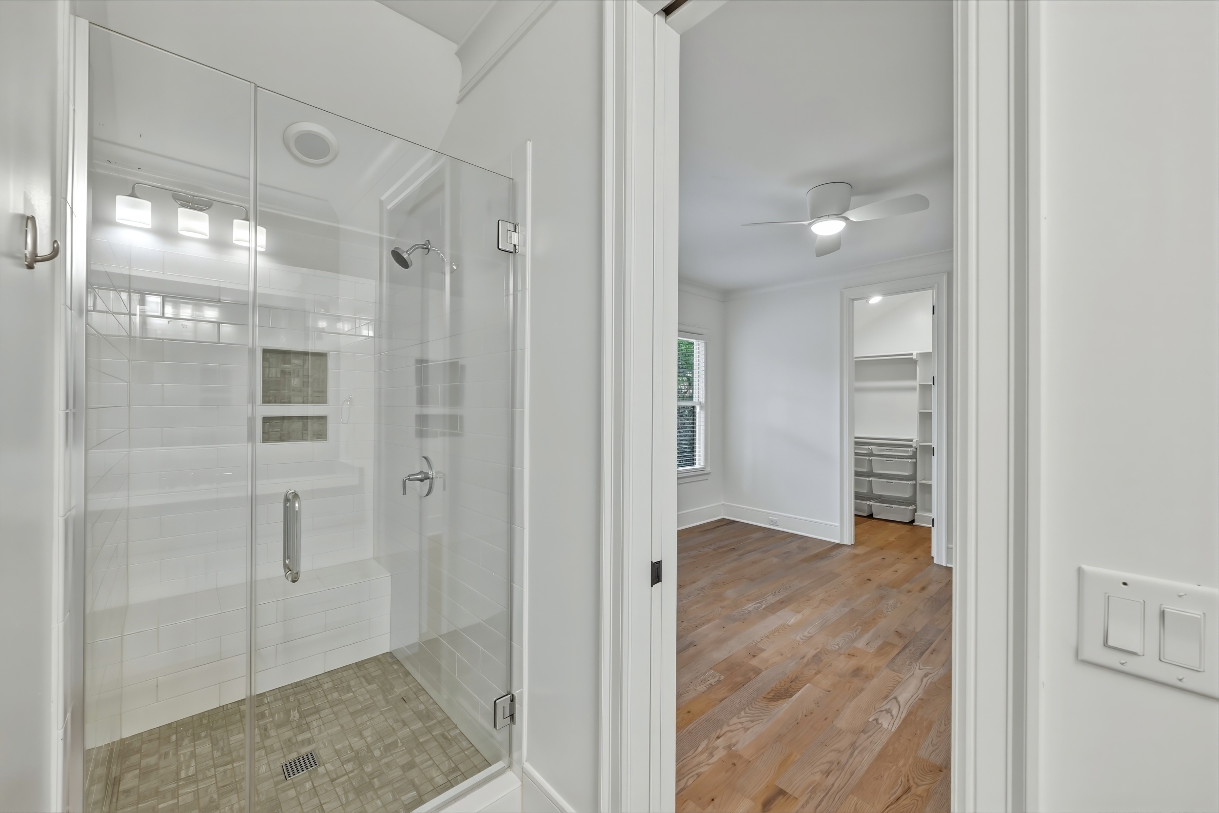  2721 Saint Marys Street, Raleigh, NC 27609 - 物件實景
