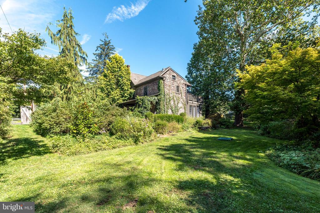 Ottsville, Pennsylvania, 18942, United States, 3 Bedrooms Bedrooms, ,3 BathroomsBathrooms,Residential,For Sale,1950550