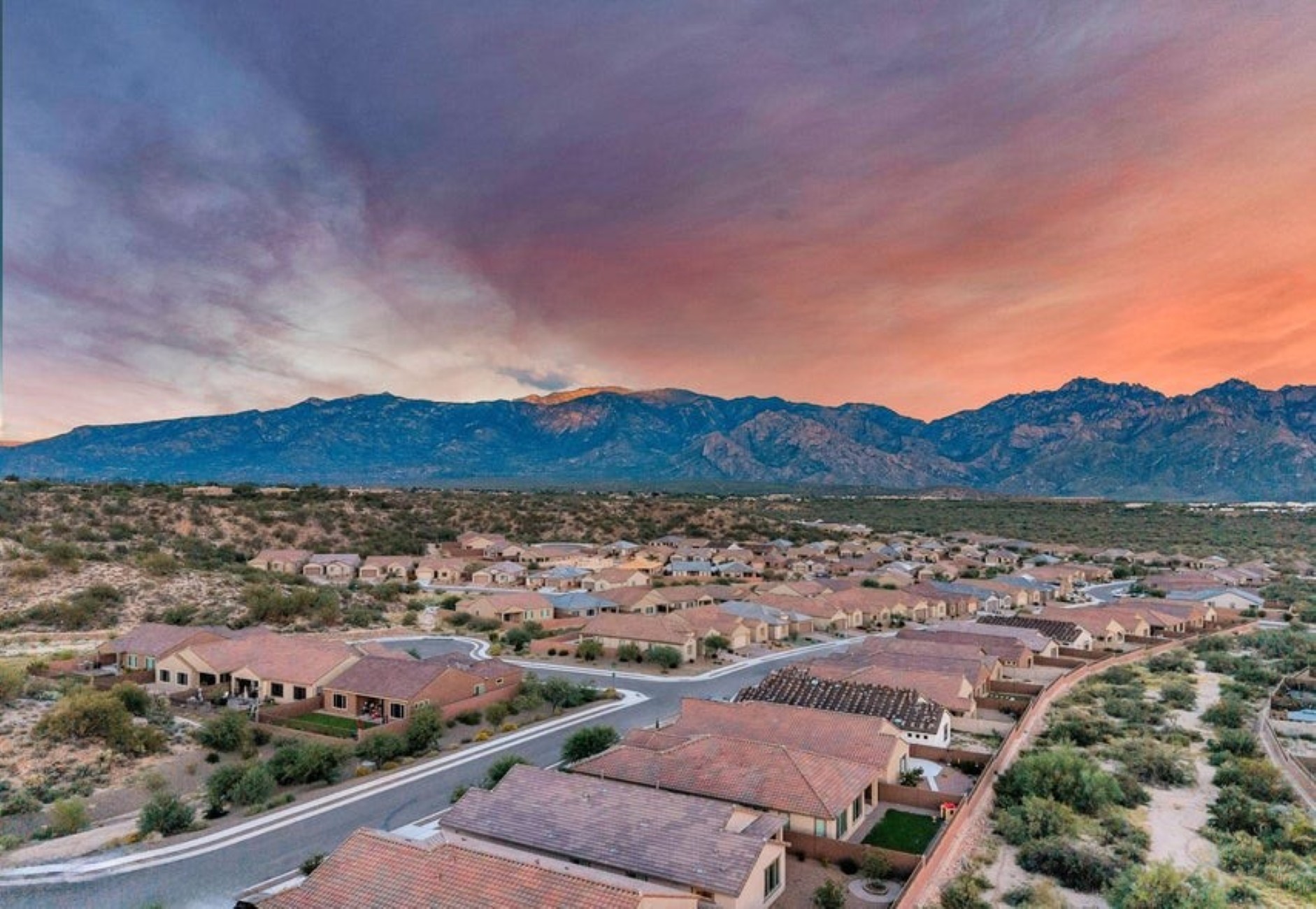  13481 N Sanidine Drive¦Oro Valley, AZ - 物件實景