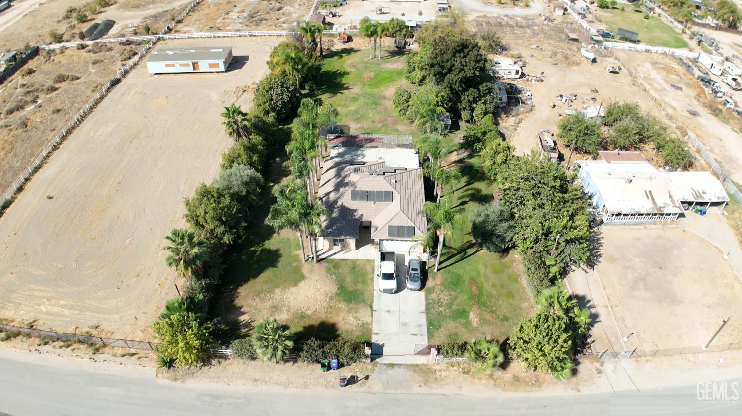 Bakersfield, California, 93314, United States, 3 Bedrooms Bedrooms, ,2 BathroomsBathrooms,Residential,For Sale,1966824