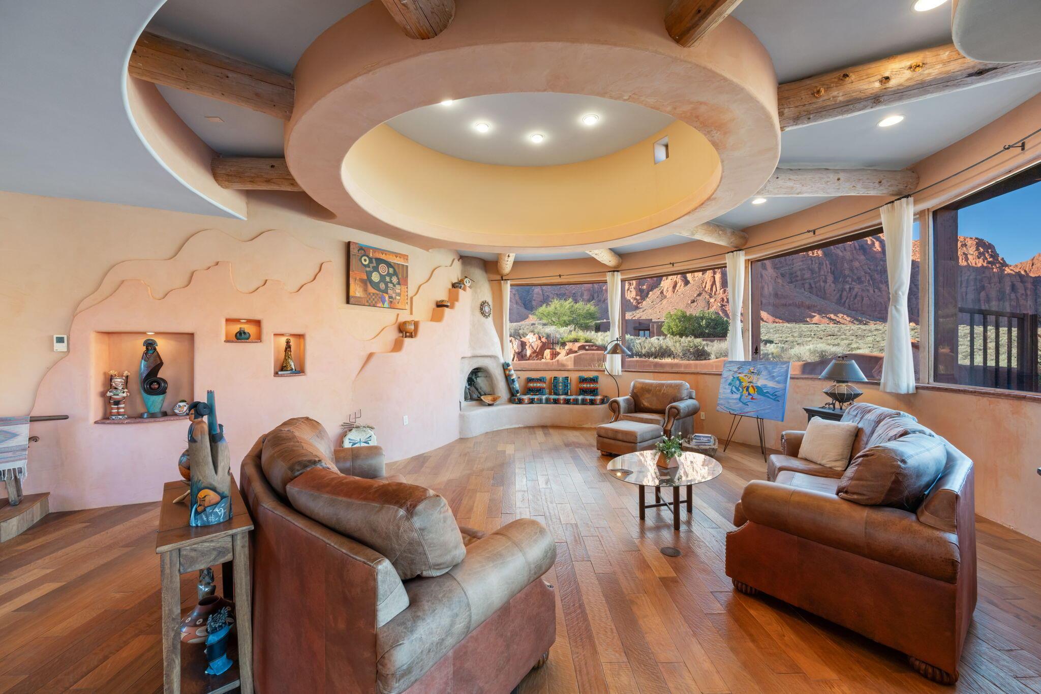 Ivins, Utah, 84738, United States, 3 Bedrooms Bedrooms, ,3 BathroomsBathrooms,Residential,For Sale,2048160
