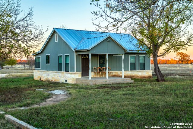 46 Fm 1621, Comfort, Texas, 78013, United States, 2 Bedrooms Bedrooms, ,1 BathroomBathrooms,Residential,For Sale,46 Fm 1621,1554770