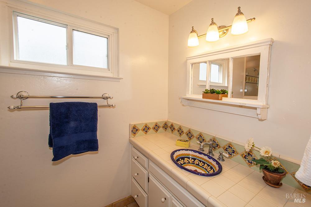 Sonoma, California, 95476, United States, 3 Bedrooms Bedrooms, ,2 BathroomsBathrooms,Residential,For Sale,1943172