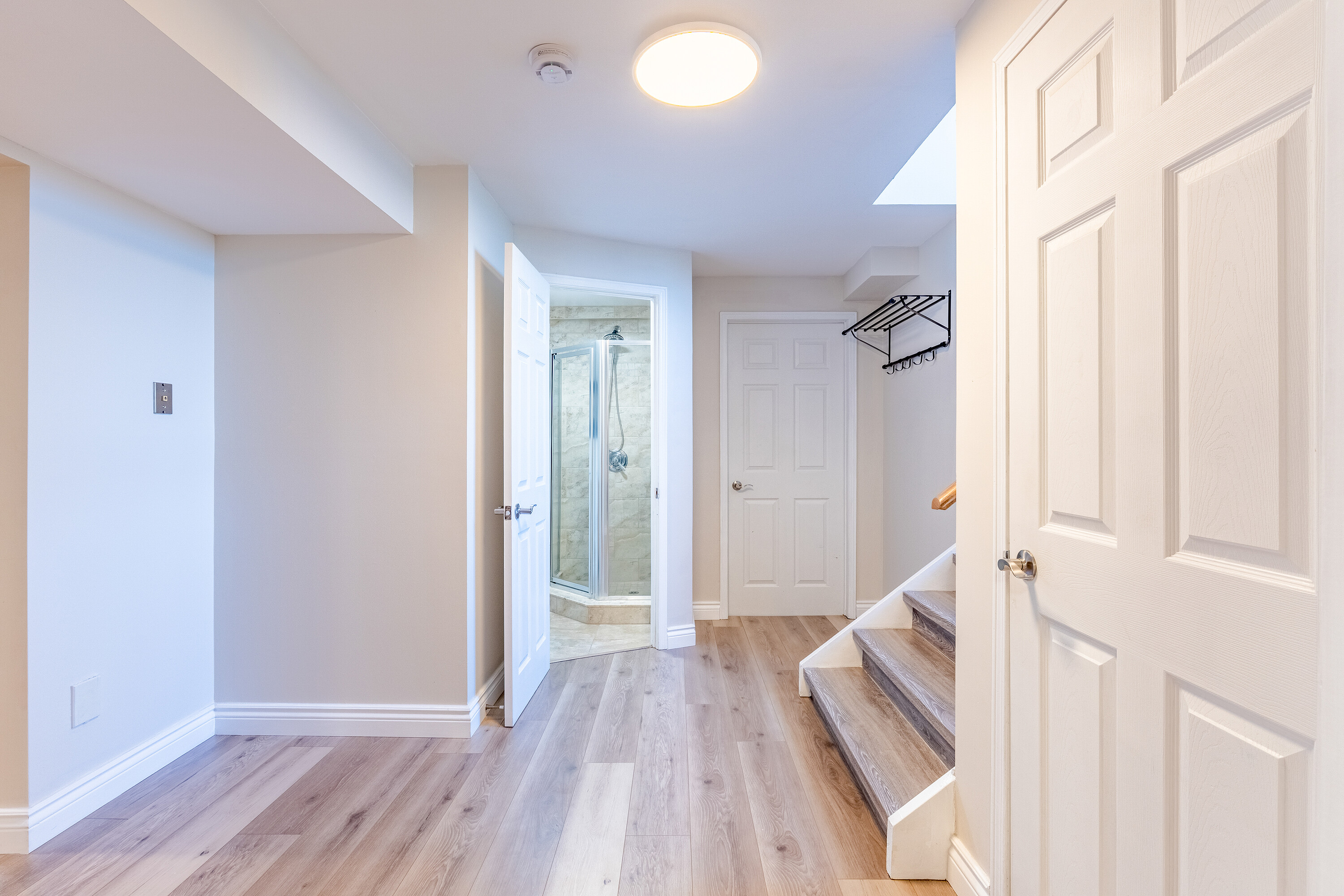  Raised Bungalow with Pool - 物件實景